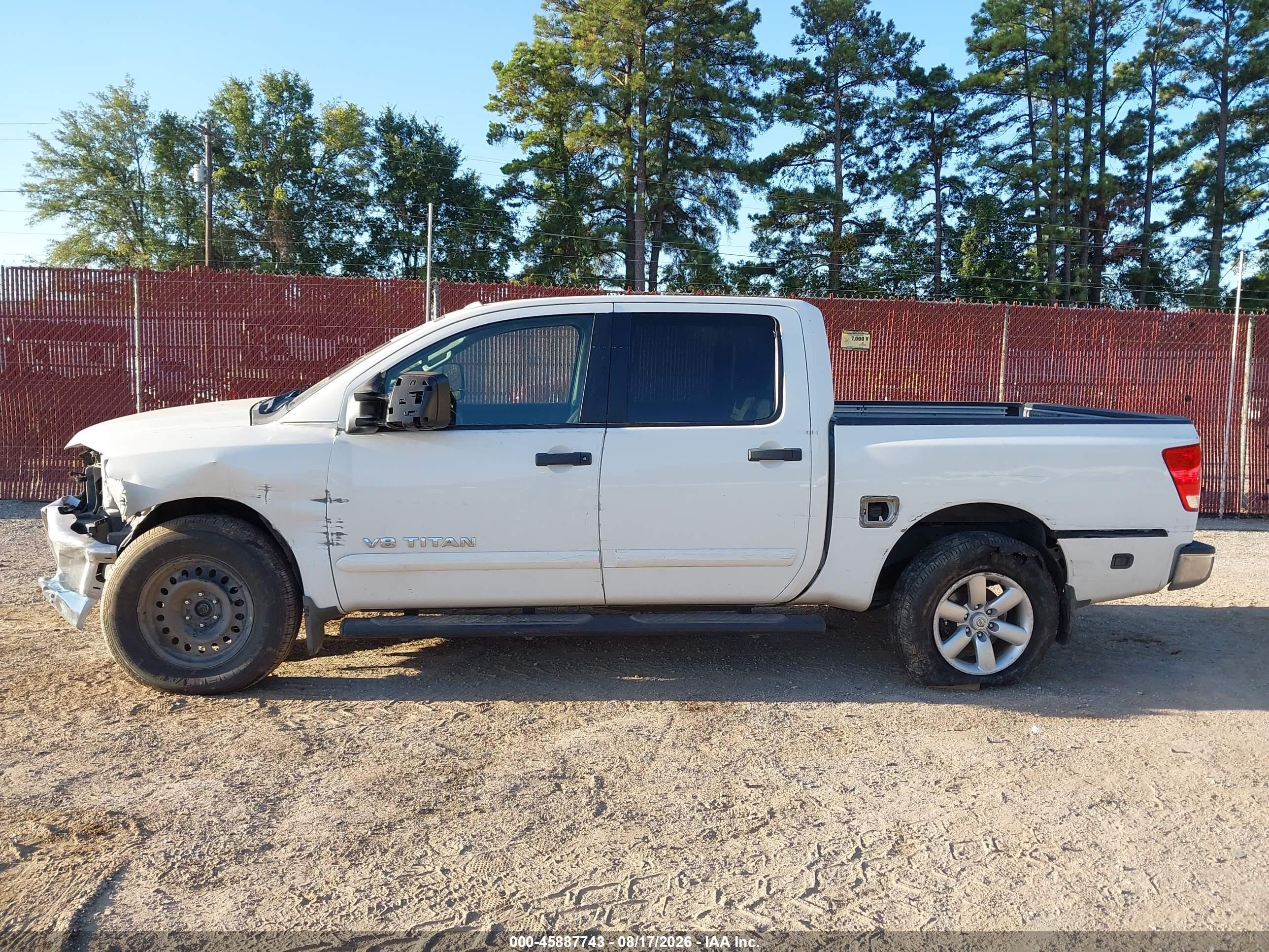 2015 Nissan Titan Pro-4x/s/sl/sv White vin: 1N6AA0EC3FN505396