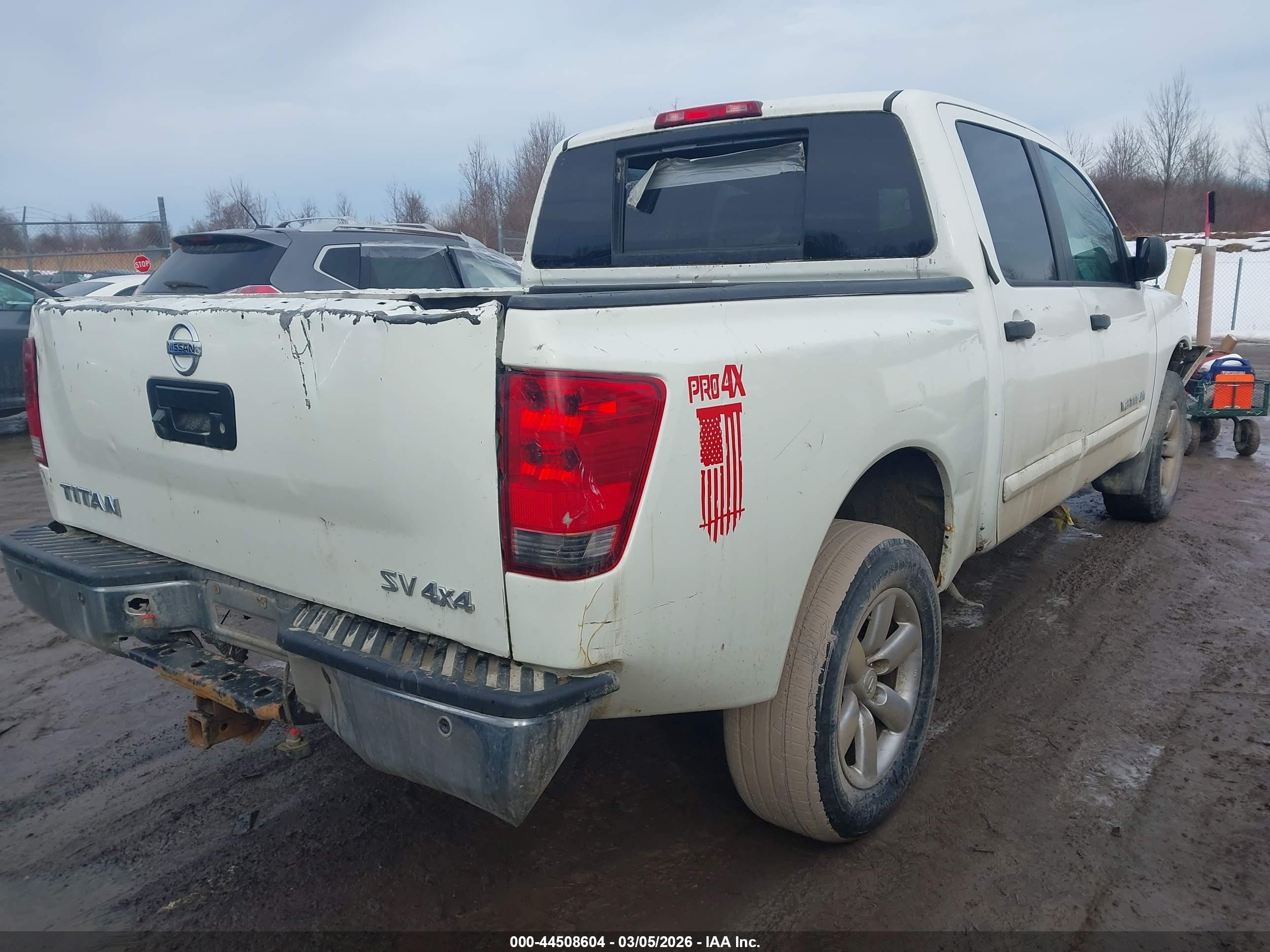 2013 Nissan Titan Sv Белый vin: 1N6AA0EC4DN301817