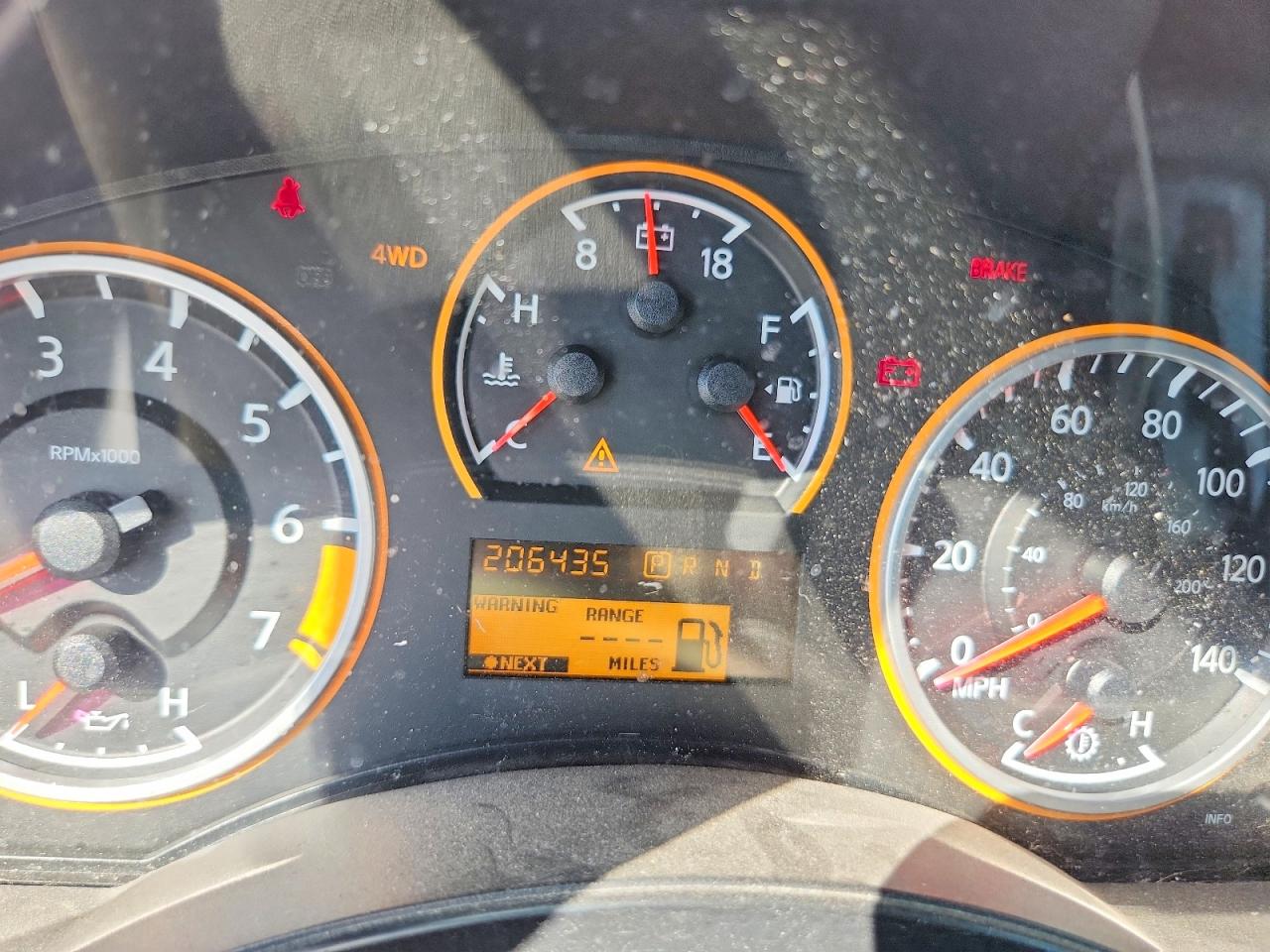 2015 Nissan Titan Sv Silver vin: 1N6AA0EC4FN504127
