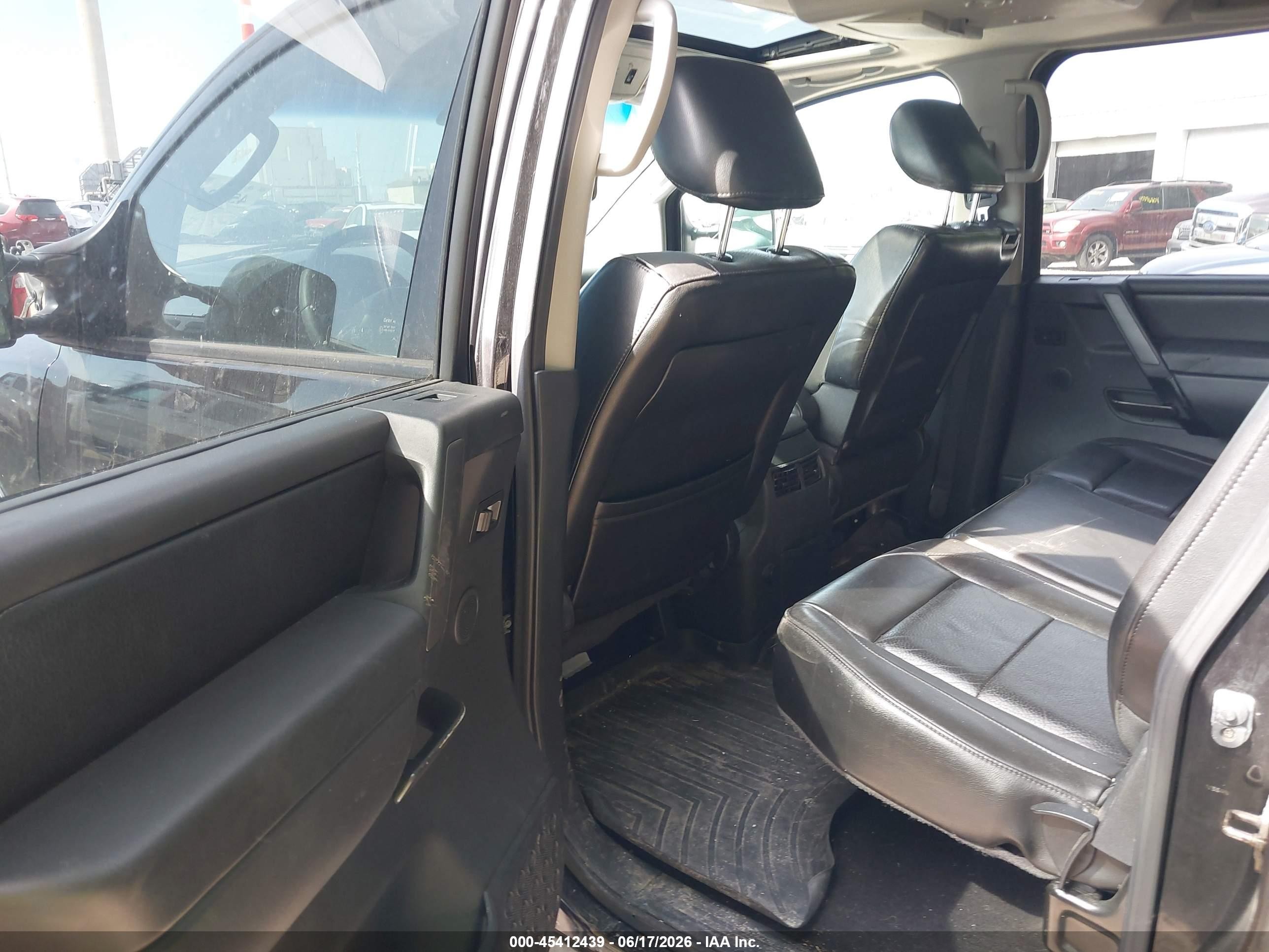 2011 Nissan Titan Sl Black vin: 1N6AA0EC5BN324682