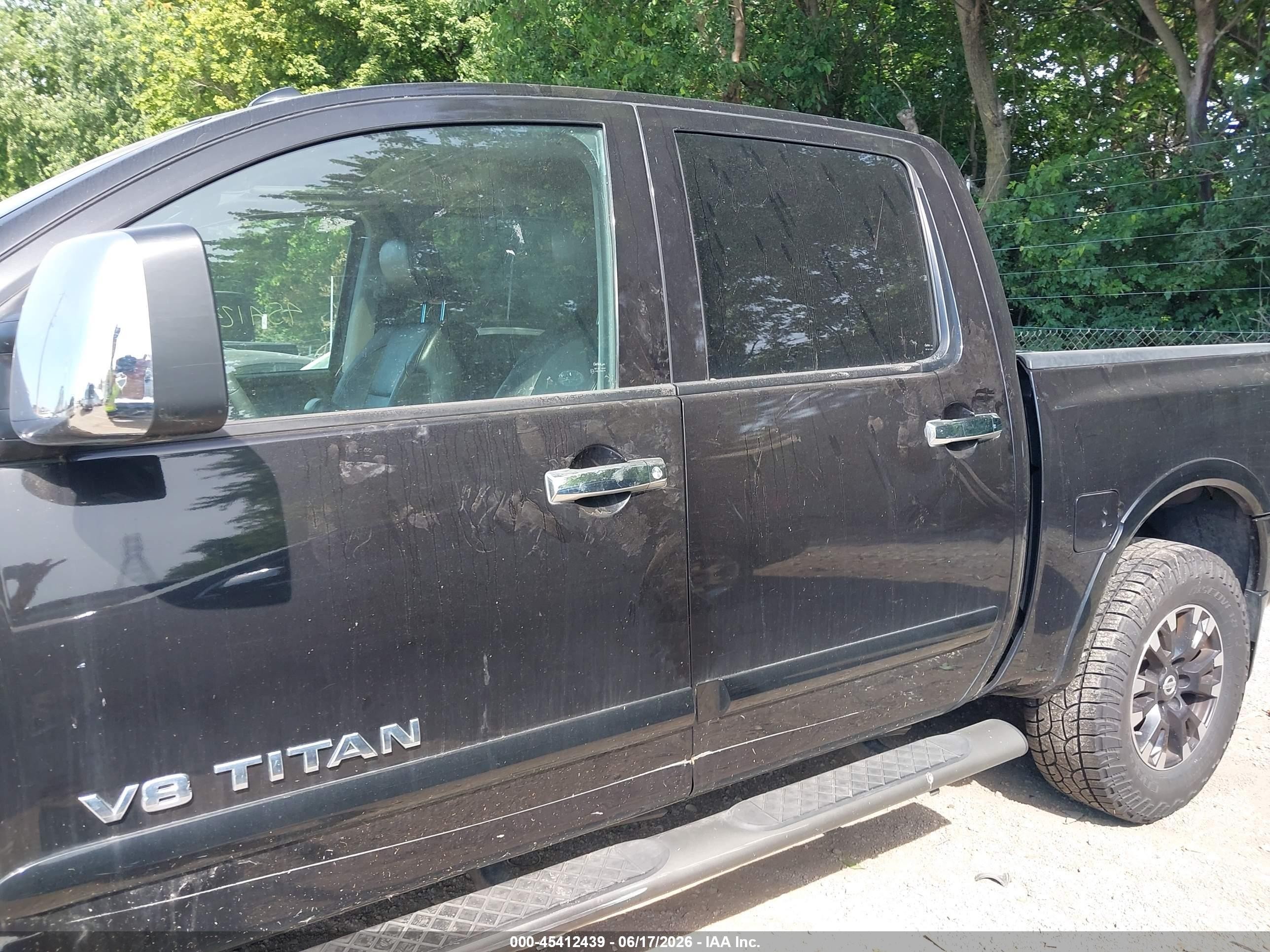 2011 Nissan Titan Sl Black vin: 1N6AA0EC5BN324682