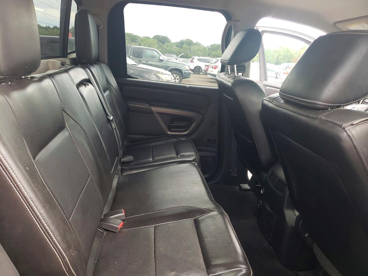 2015 Nissan Titan Pro-4x Gray vin: 1N6AA0EC5FN502564