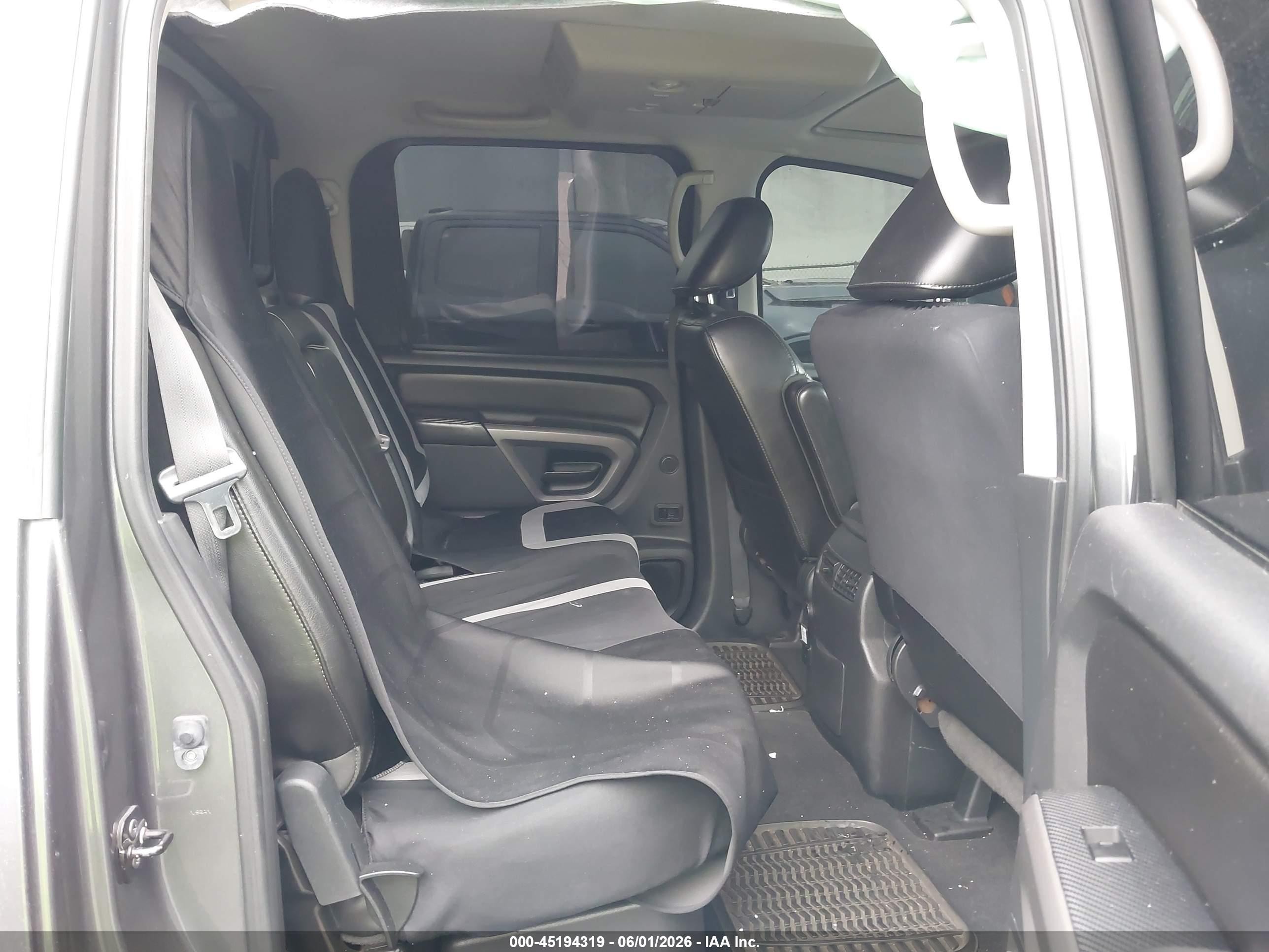 2015 Nissan Titan Sl Gray vin: 1N6AA0EC5FN512091