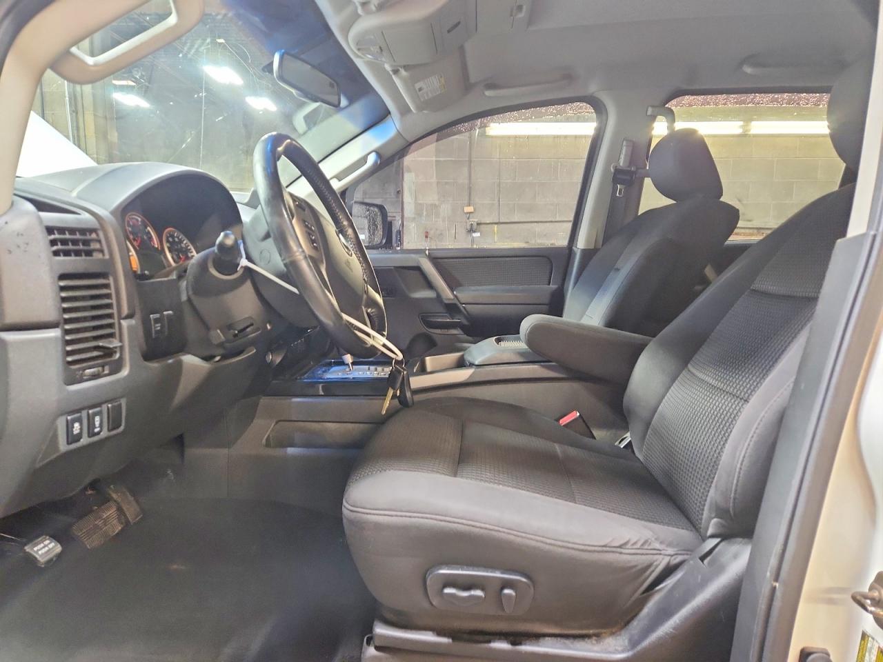 2013 Nissan Titan Sv White vin: 1N6AA0EC9DN301280