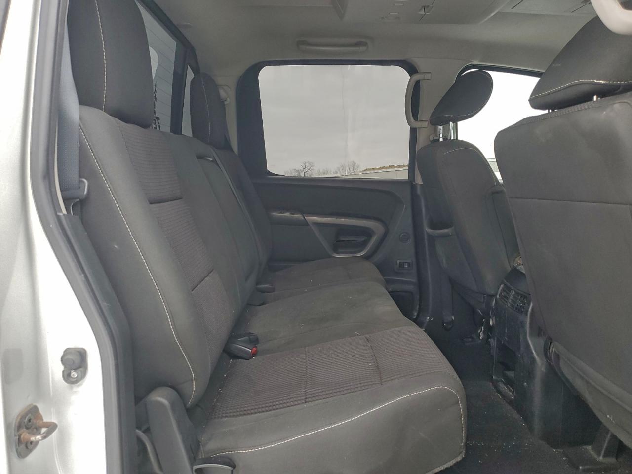 2015 Nissan Titan S White vin: 1N6AA0EC9FN509310