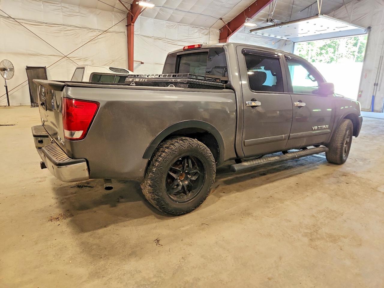 2015 Nissan Titan Sv Gray vin: 1N6AA0ECXFN506285