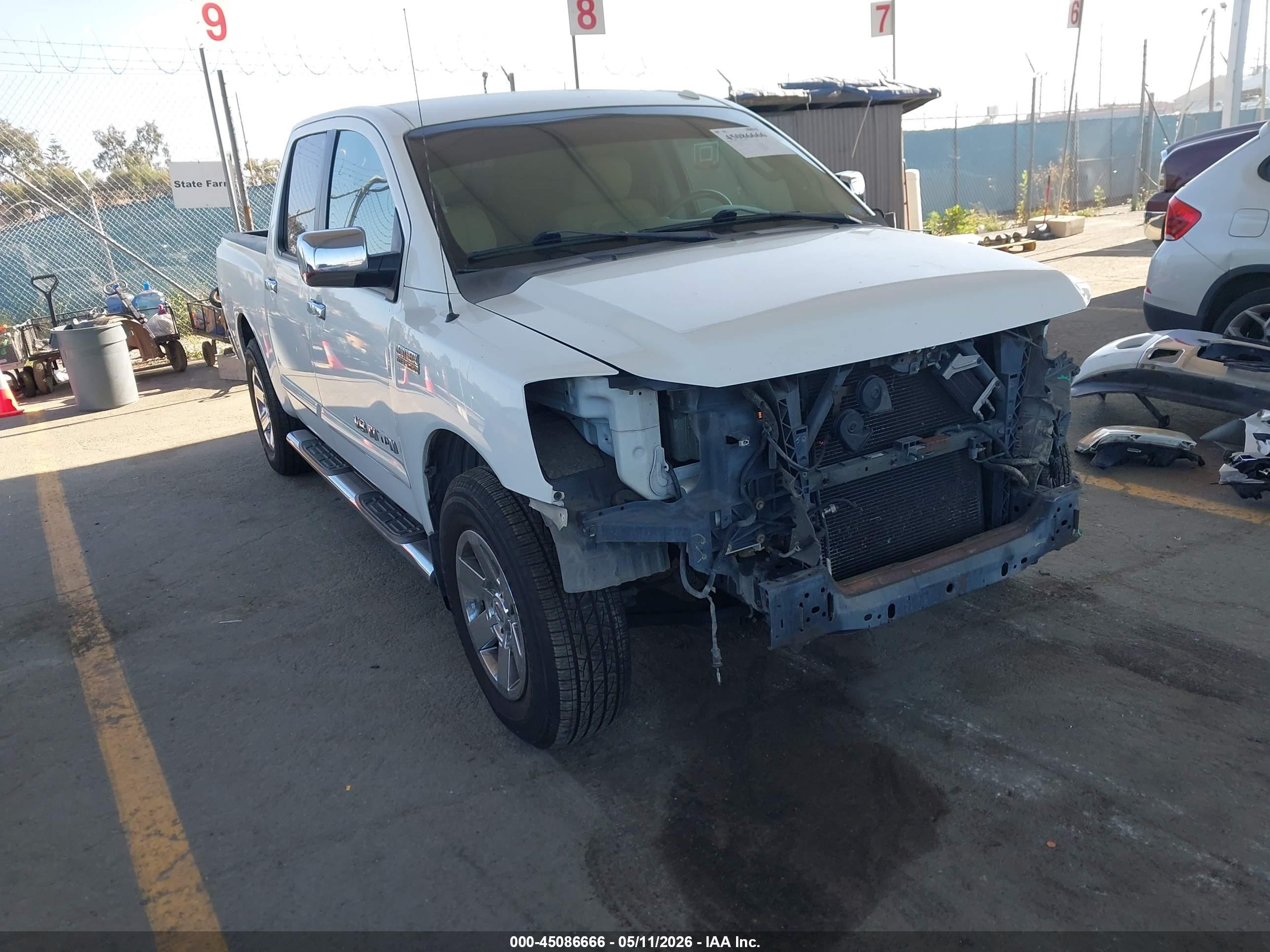 2014 Nissan Titan Sv White vin: 1N6AA0ED2EN512153