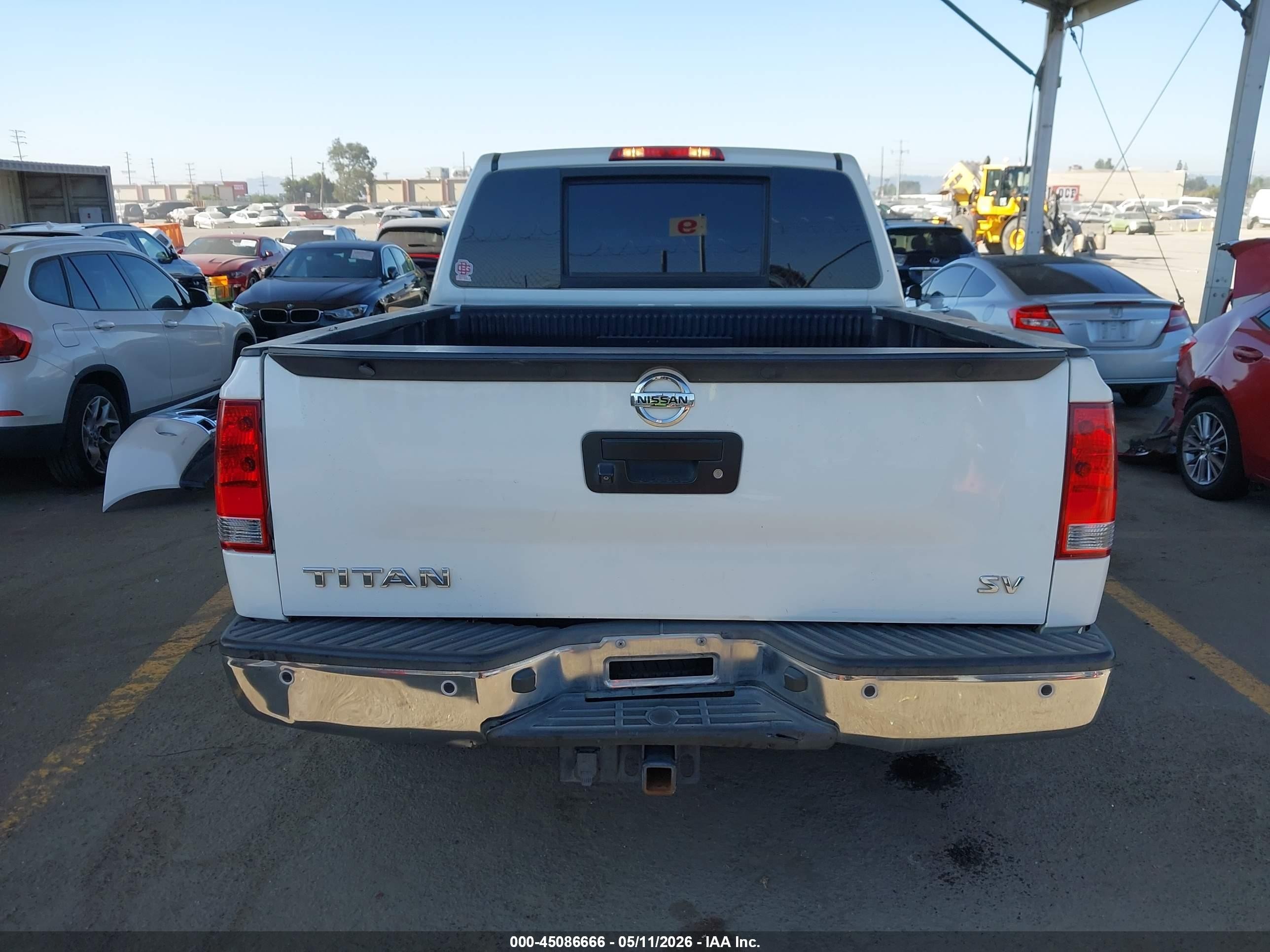 2014 Nissan Titan Sv White vin: 1N6AA0ED2EN512153