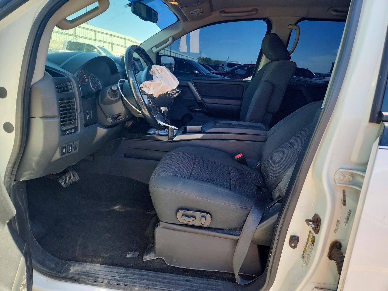 2013 Nissan Titan Sv Two Tone vin: 1N6AA0ED3DN300358