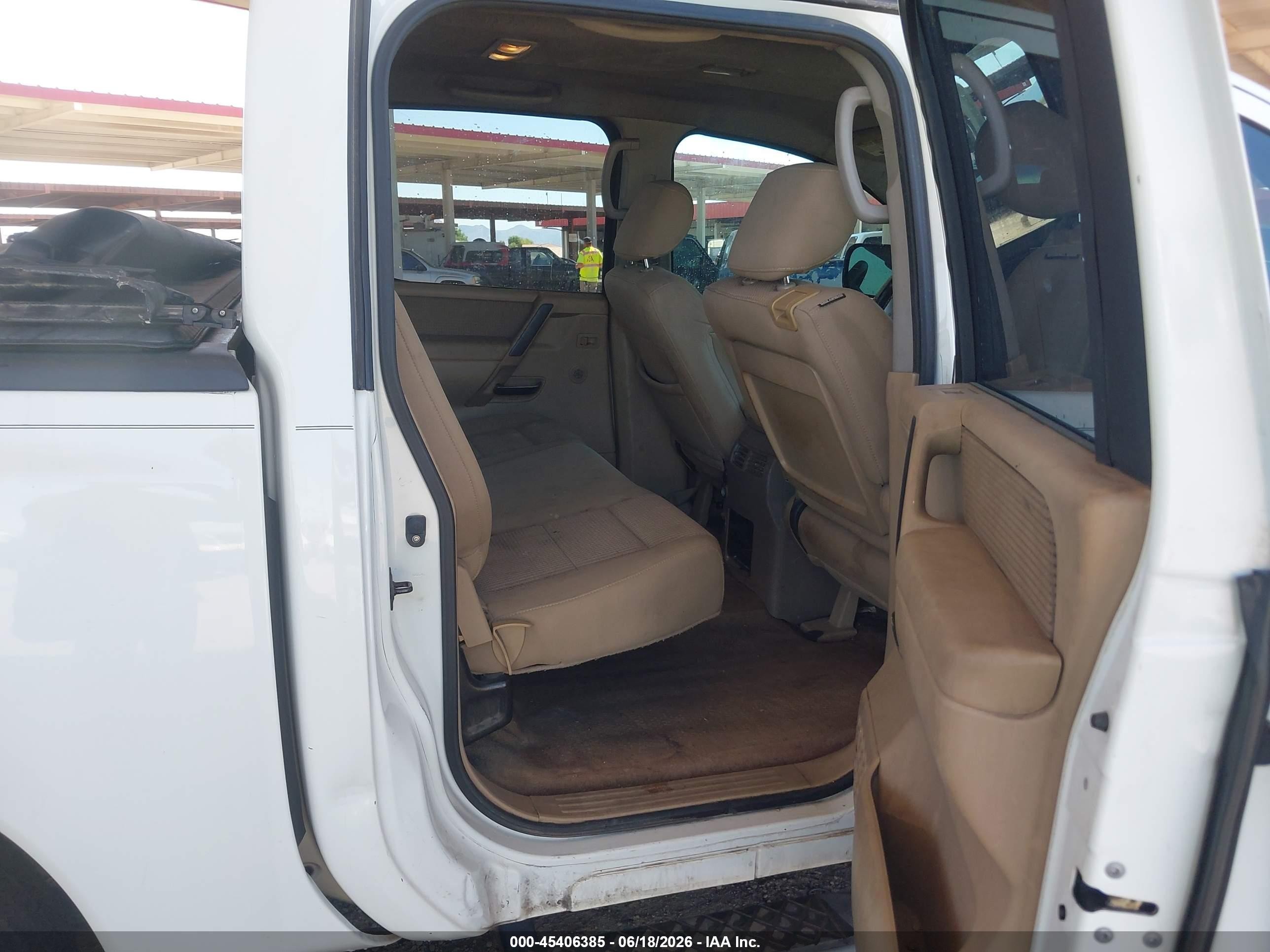 2014 Nissan Titan Sv White vin: 1N6AA0ED5EN510011