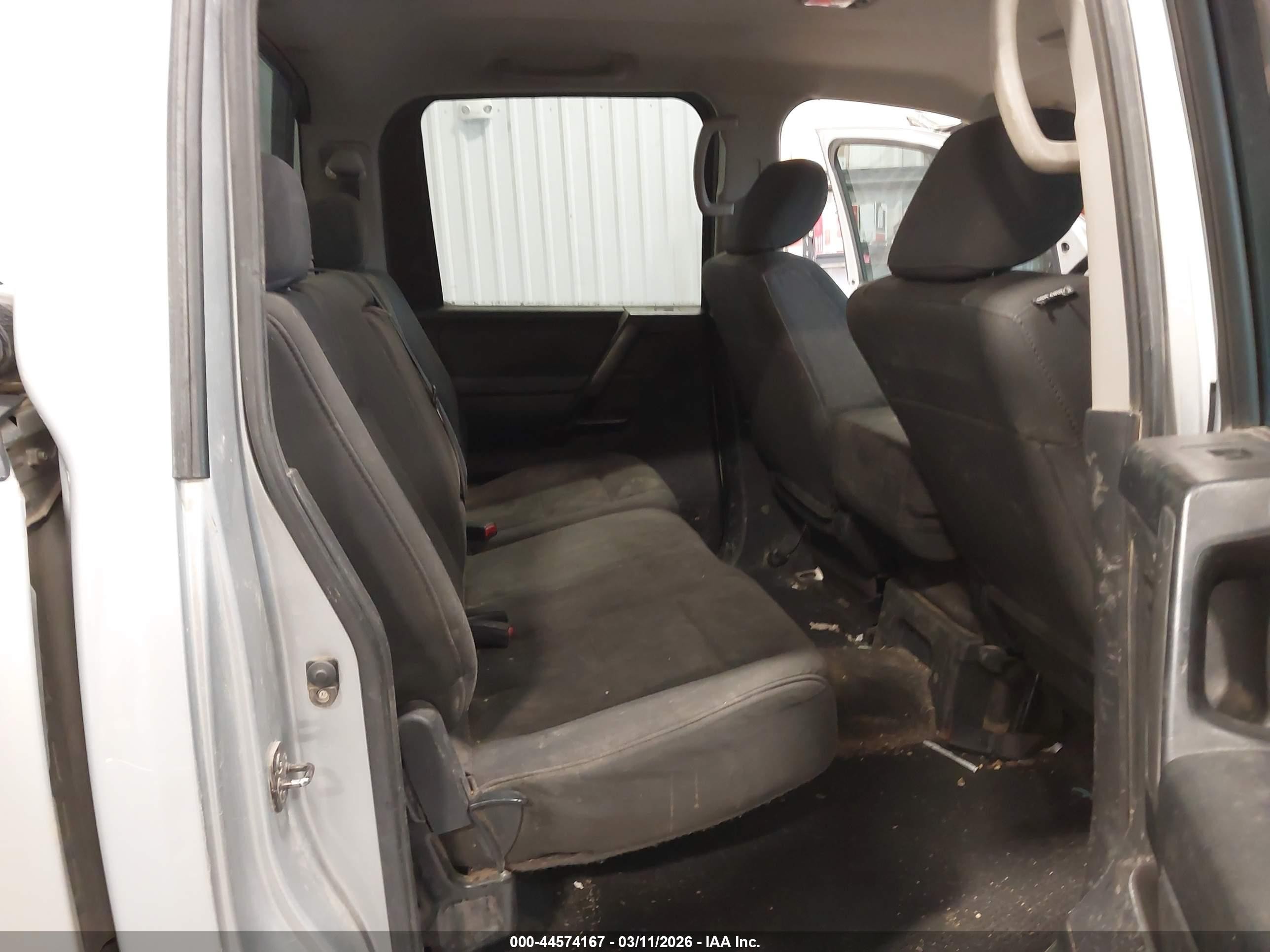 2011 Nissan Titan Sl Silver vin: 1N6AA0EJ1BN315735