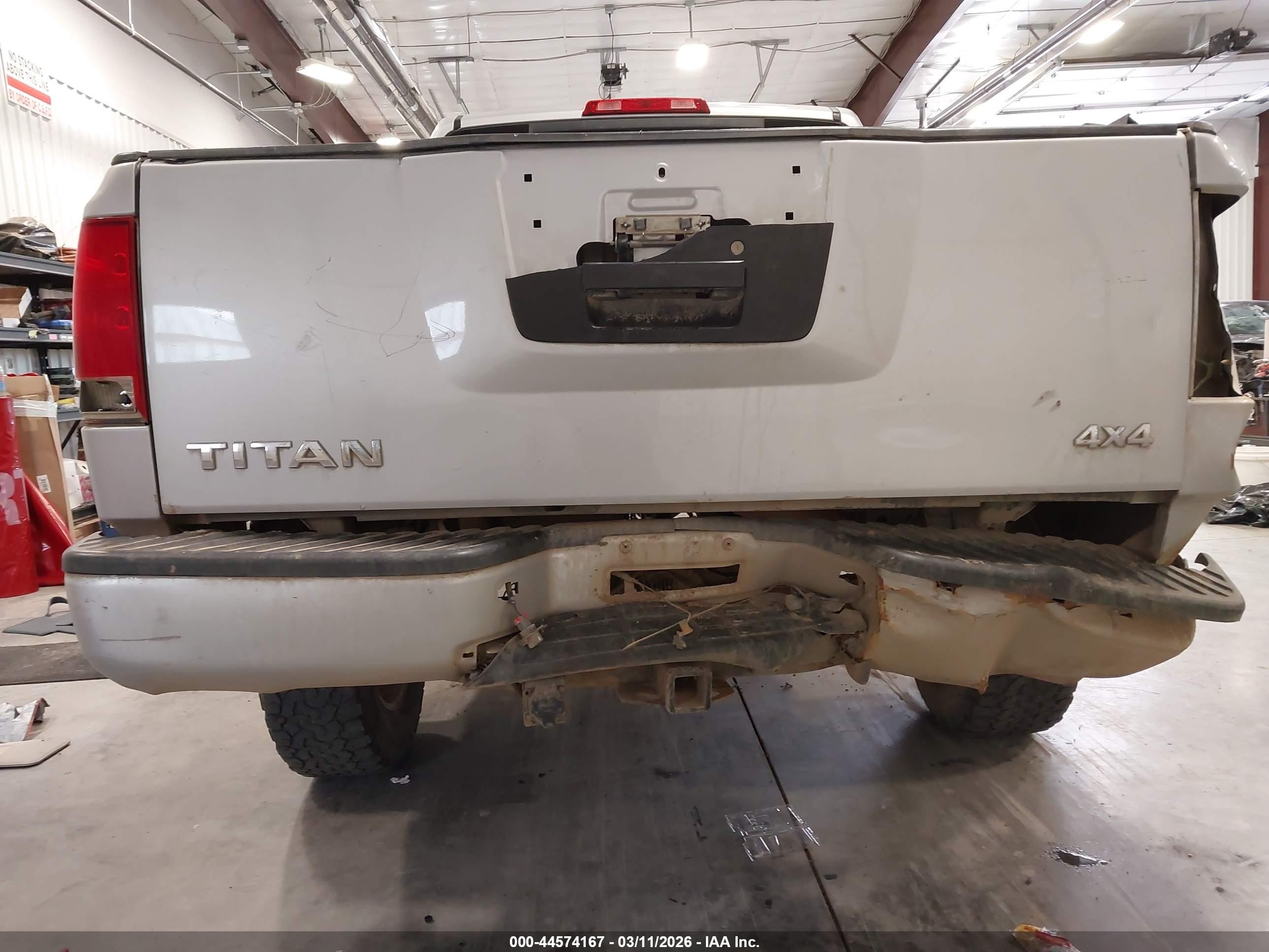 2011 Nissan Titan Sl Silver vin: 1N6AA0EJ1BN315735