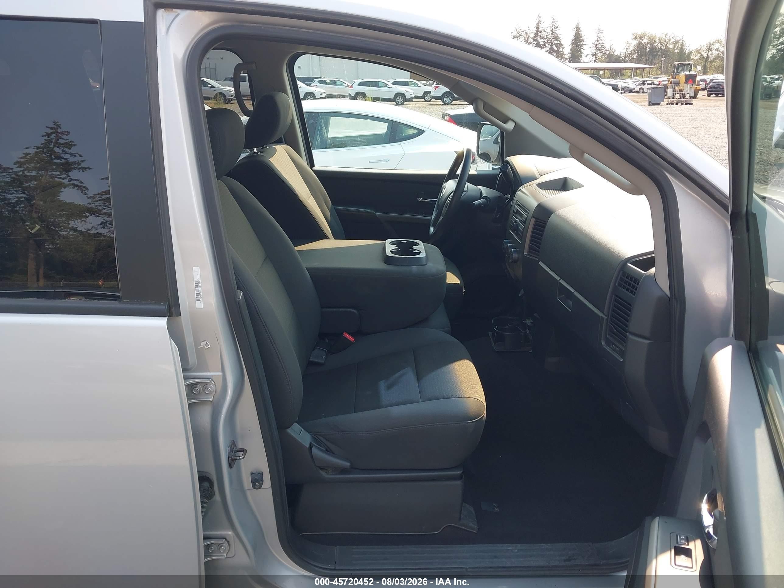 2015 Nissan Titan Pro-4x/s/sl/sv Silver vin: 1N6AA0EJ6FN504497
