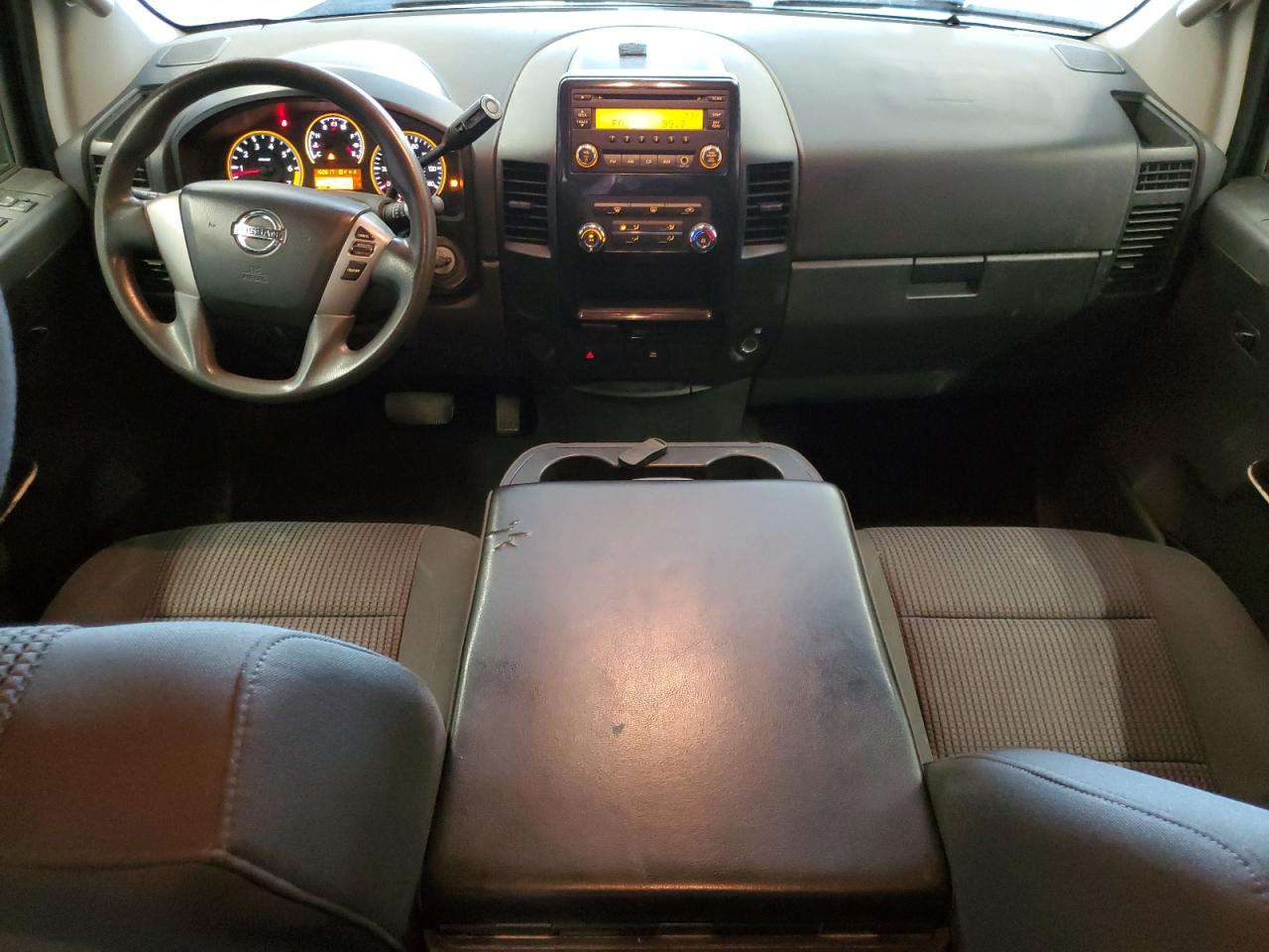 2013 Nissan Titan S Черный vin: 1N6AA0EK0DN307041 Damage: Console Cover, Torn, 1/2 To 1 Inch