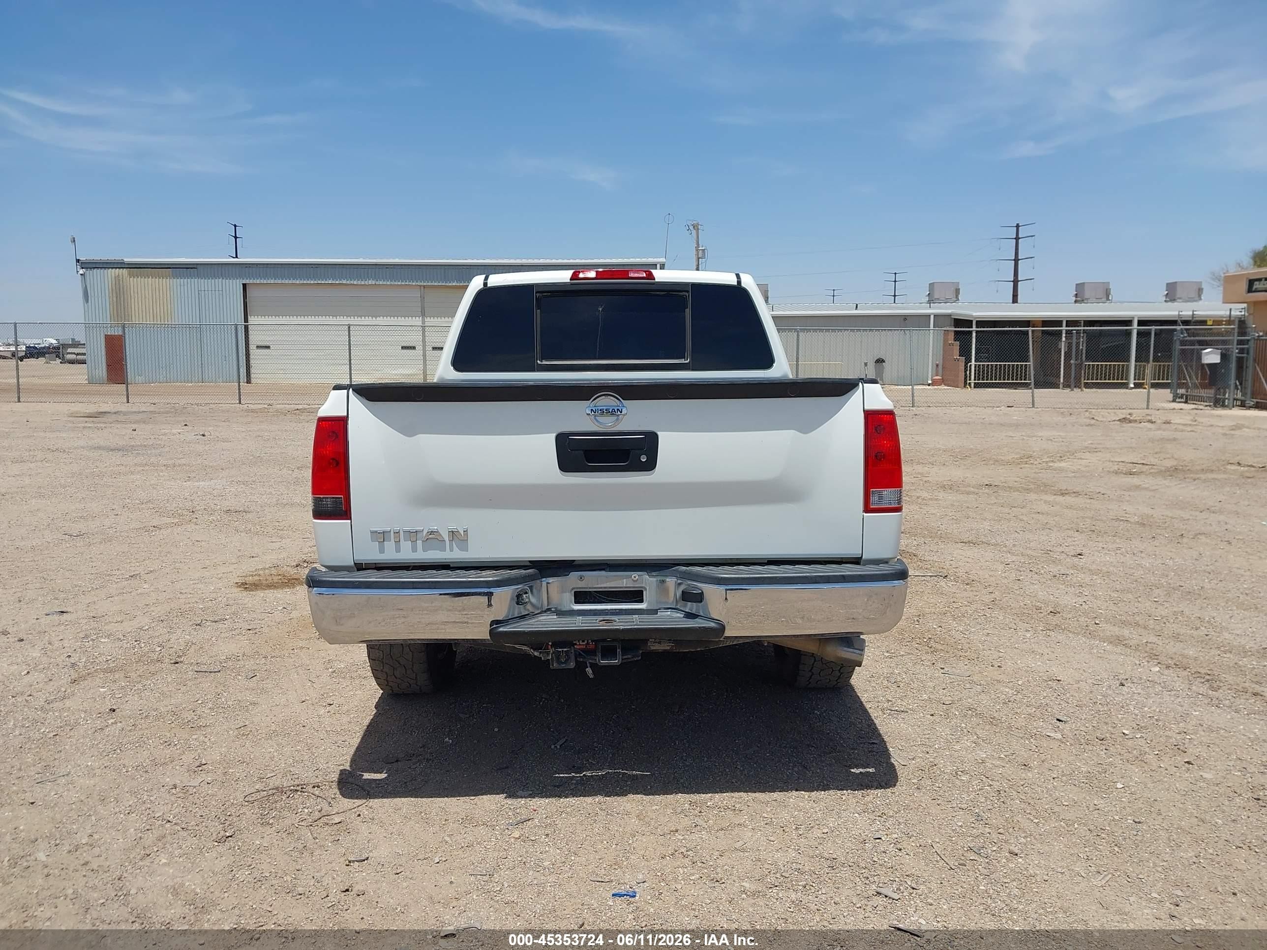 2013 Nissan Titan Sv White vin: 1N6AA0EK9DN302436