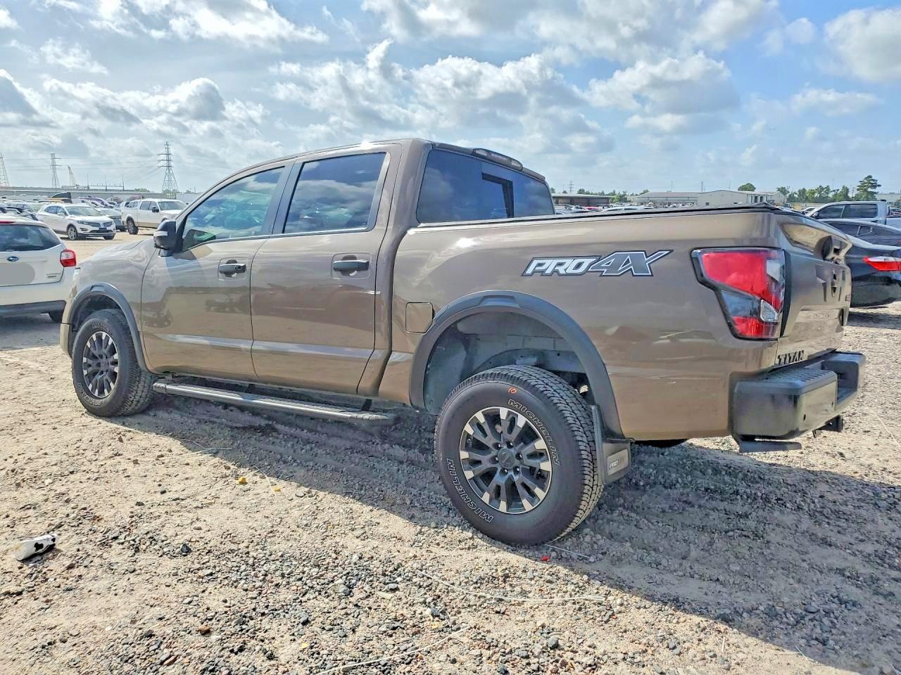 2021 Nissan Titan Pro-4x Brown vin: 1N6AA1ED3MN508150