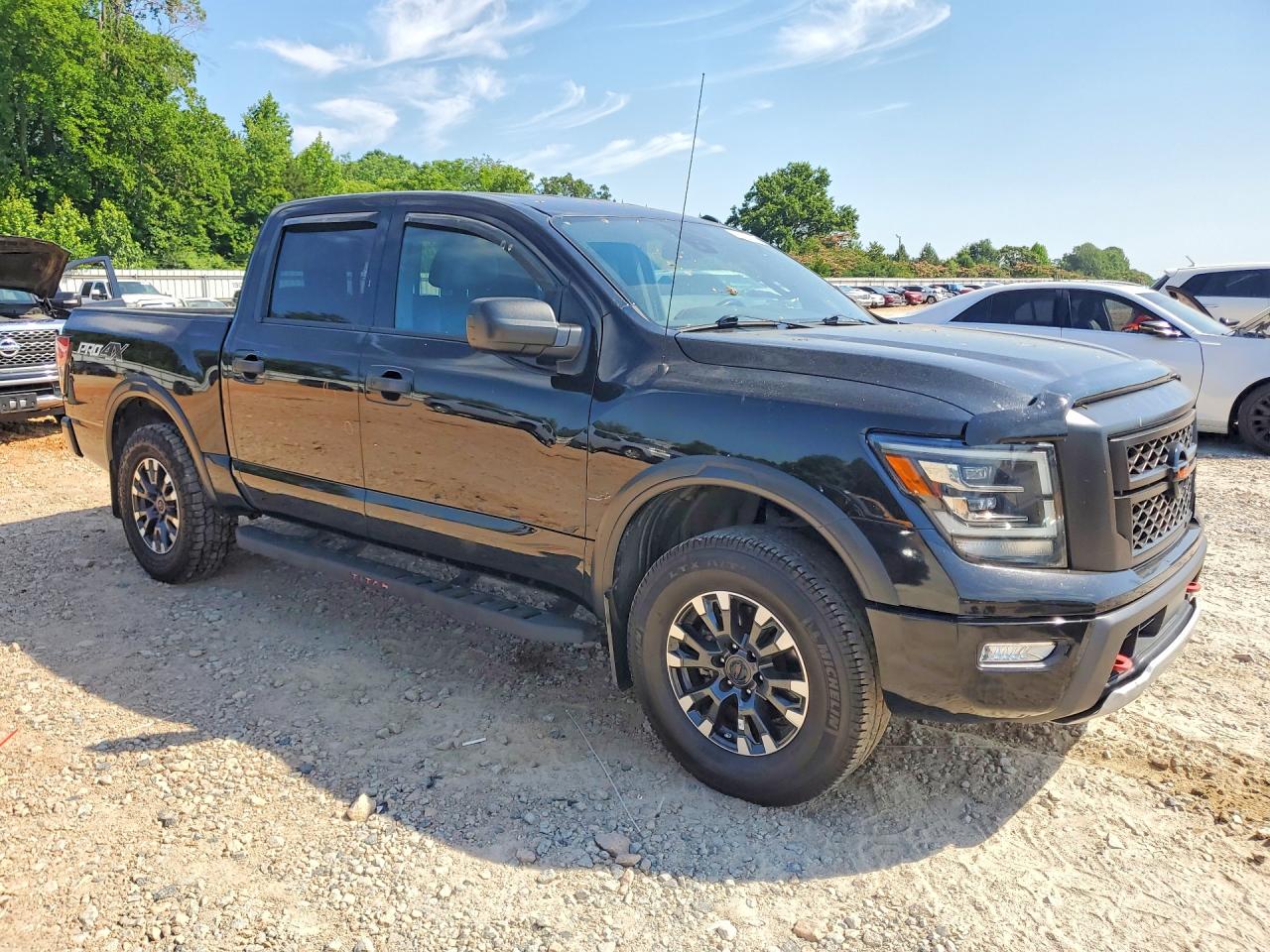 2021 Nissan Titan Pro-4x Черный vin: 1N6AA1ED9MN513692
