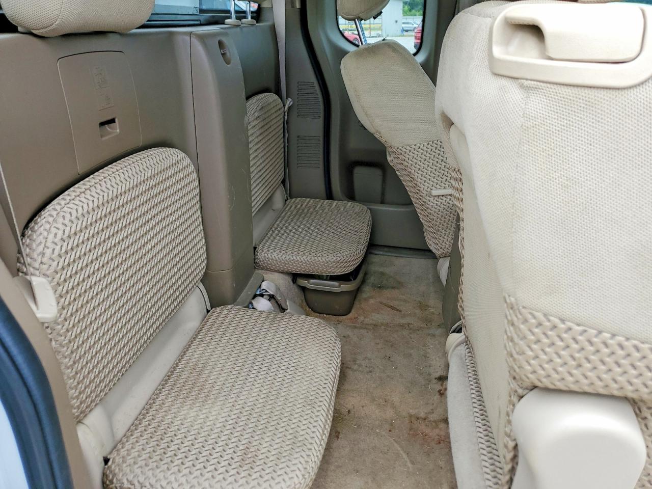2005 Nissan Frontier Se White vin: 1N6AD06U05C404728
