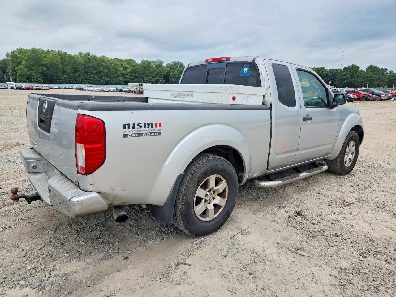 2005 Nissan Frontier Se Silver vin: 1N6AD06U05C419083