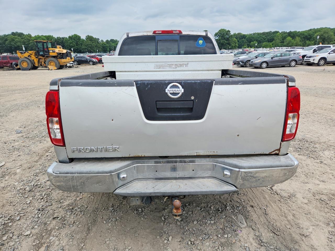 2005 Nissan Frontier Se Silver vin: 1N6AD06U05C419083