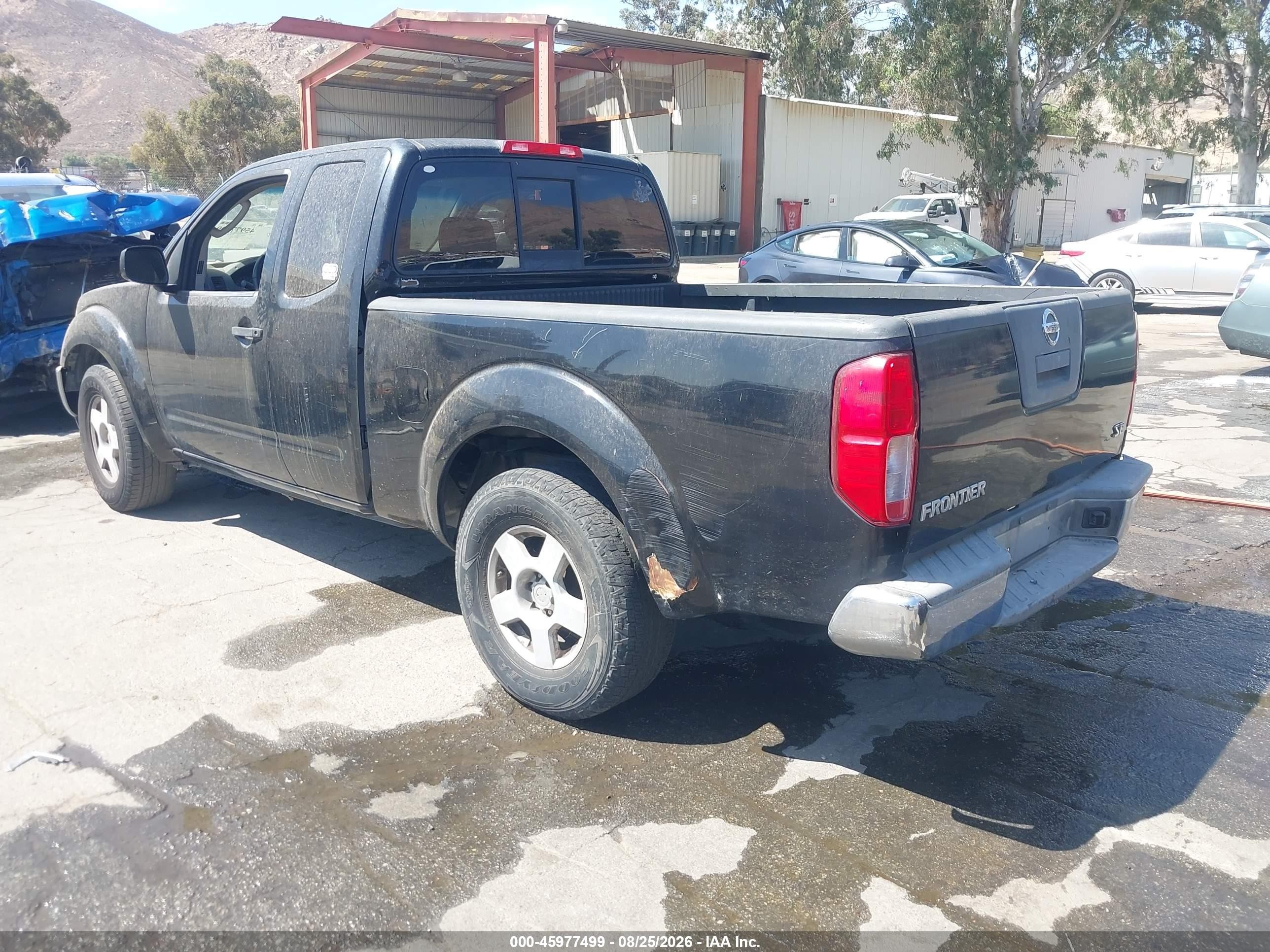 2005 Nissan Frontier Se Черный vin: 1N6AD06U05C464251