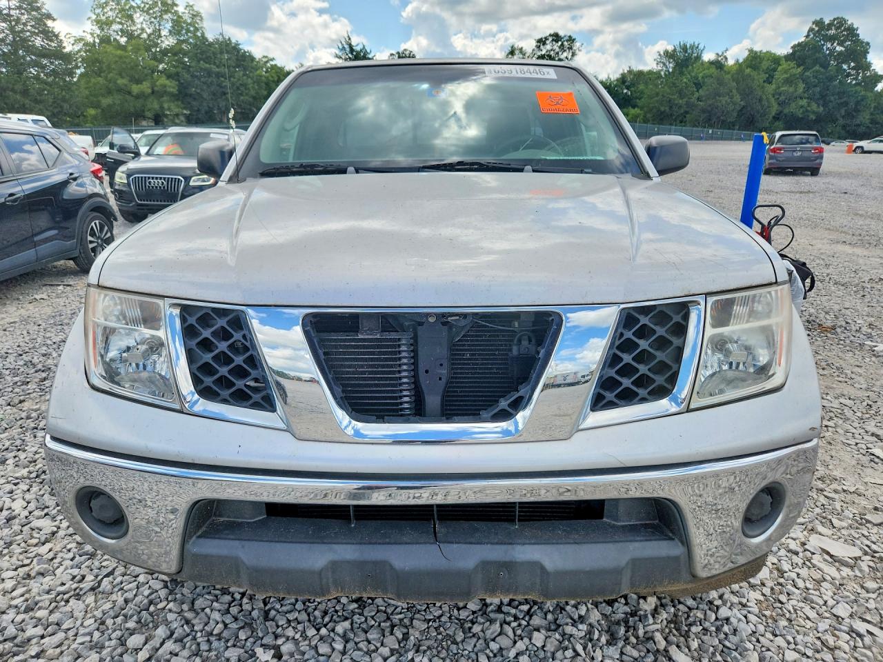 2006 Niss Frontier Silver vin: 1N6AD06U06C470195