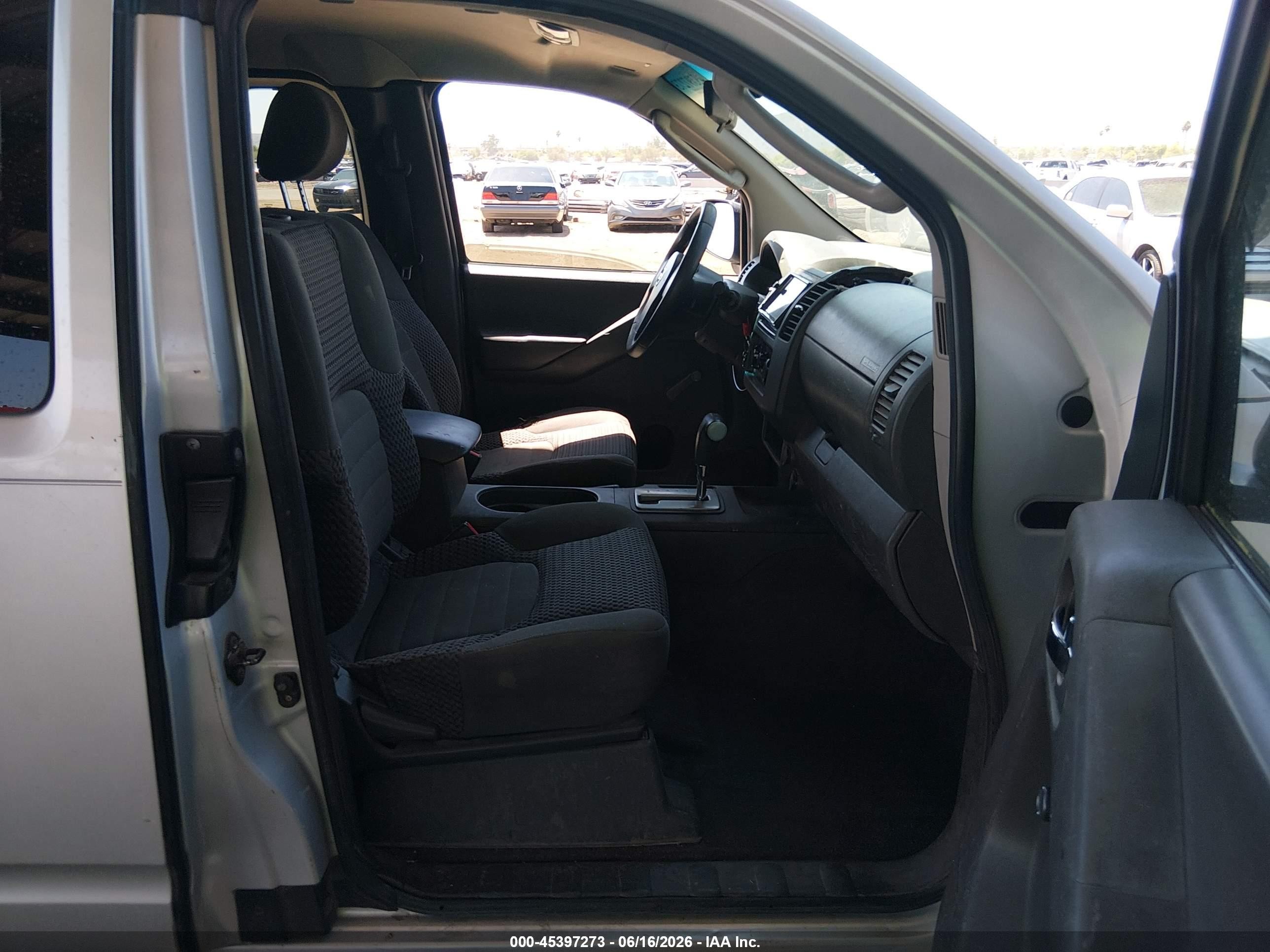 2005 Nissan Frontier Se Silver vin: 1N6AD06U15C464128