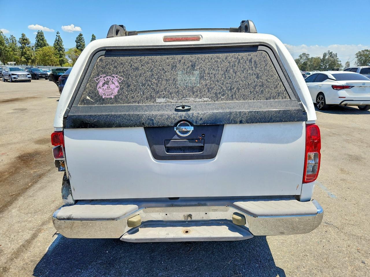2007 Nissan Frontier King Cab Le/king Cab Se/king Cab Off Road White vin: 1N6AD06U17C407561