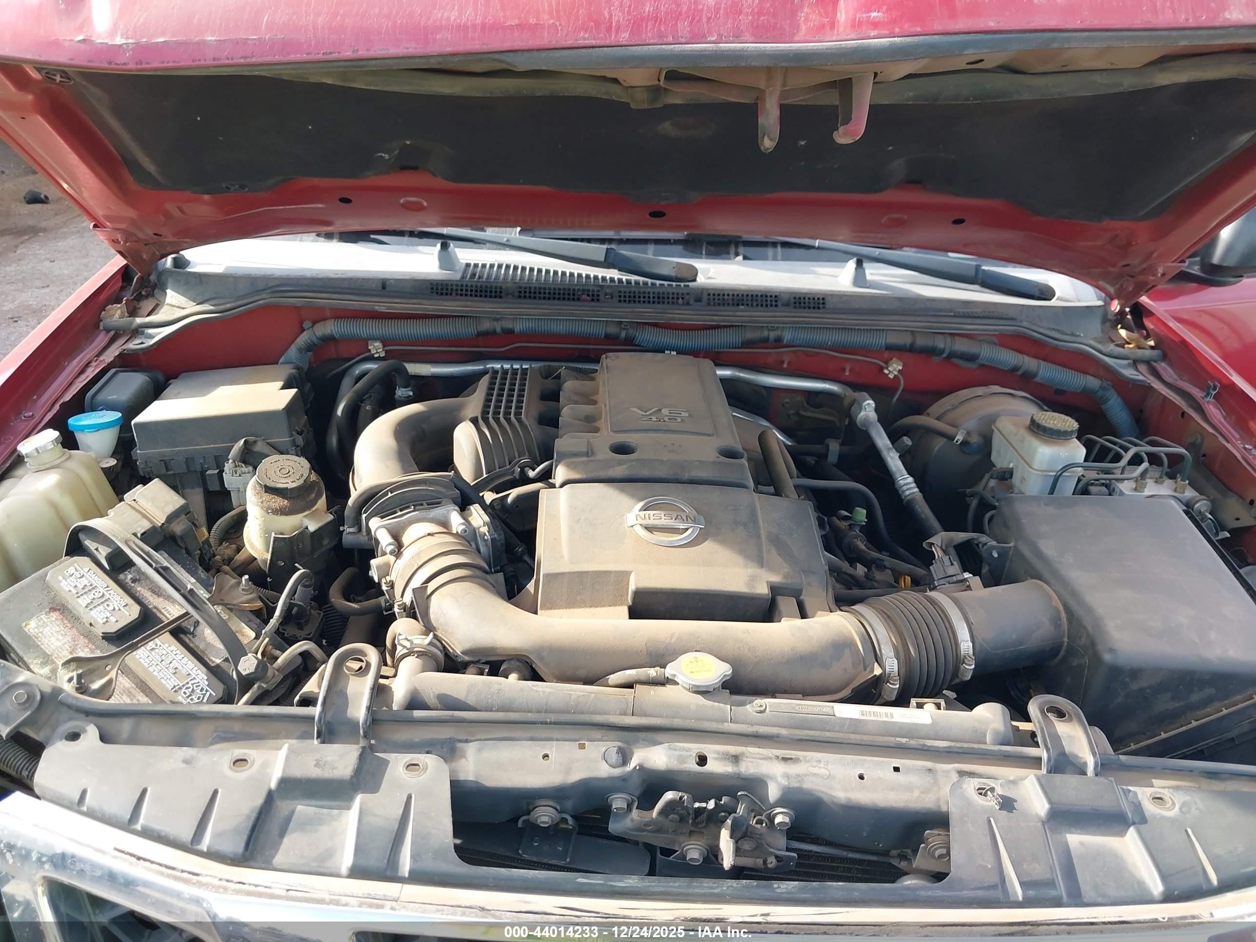 2009 Nissan Frontier Se Red vin: 1N6AD06U19C400922