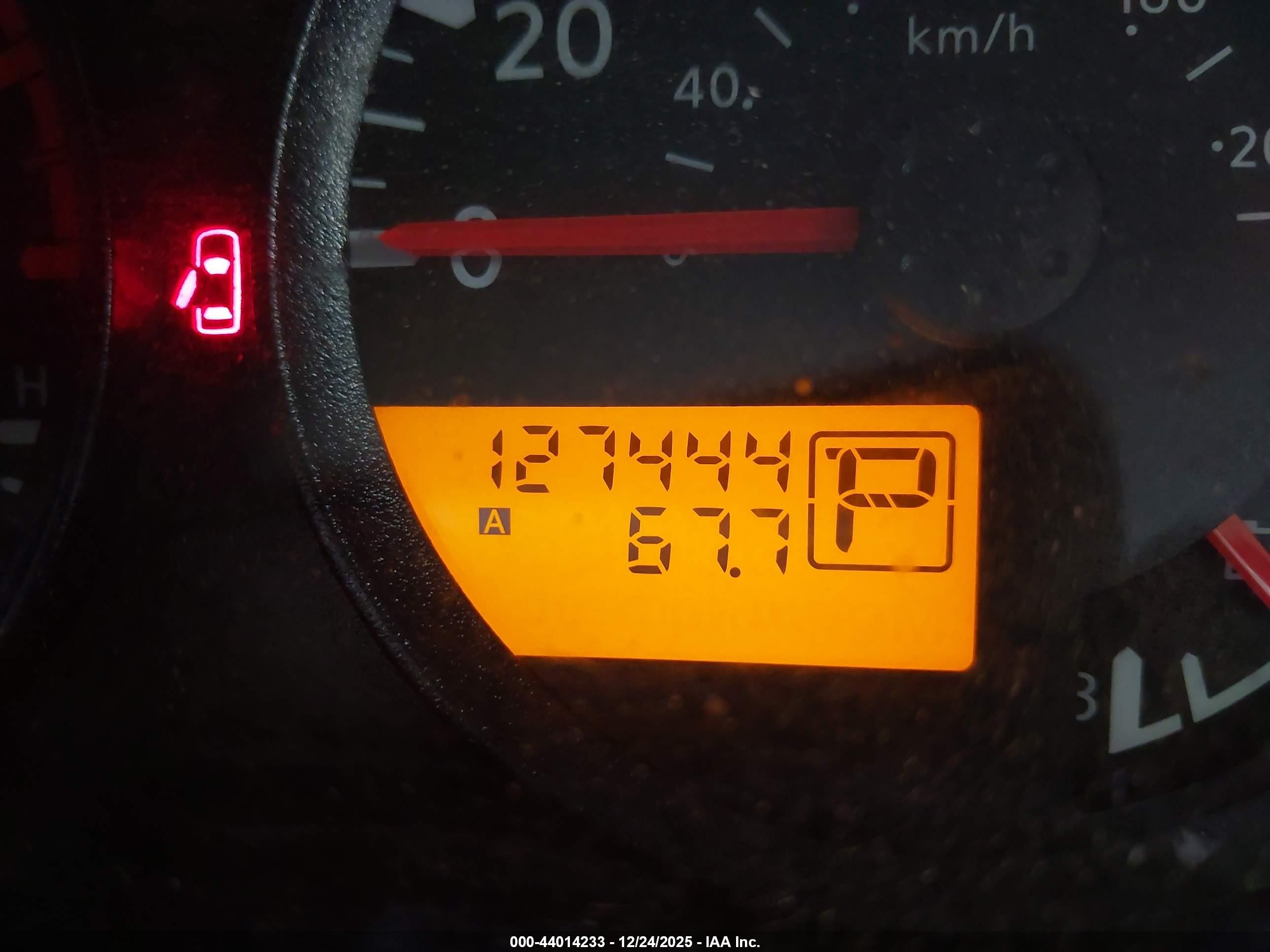 2009 Nissan Frontier Se Red vin: 1N6AD06U19C400922