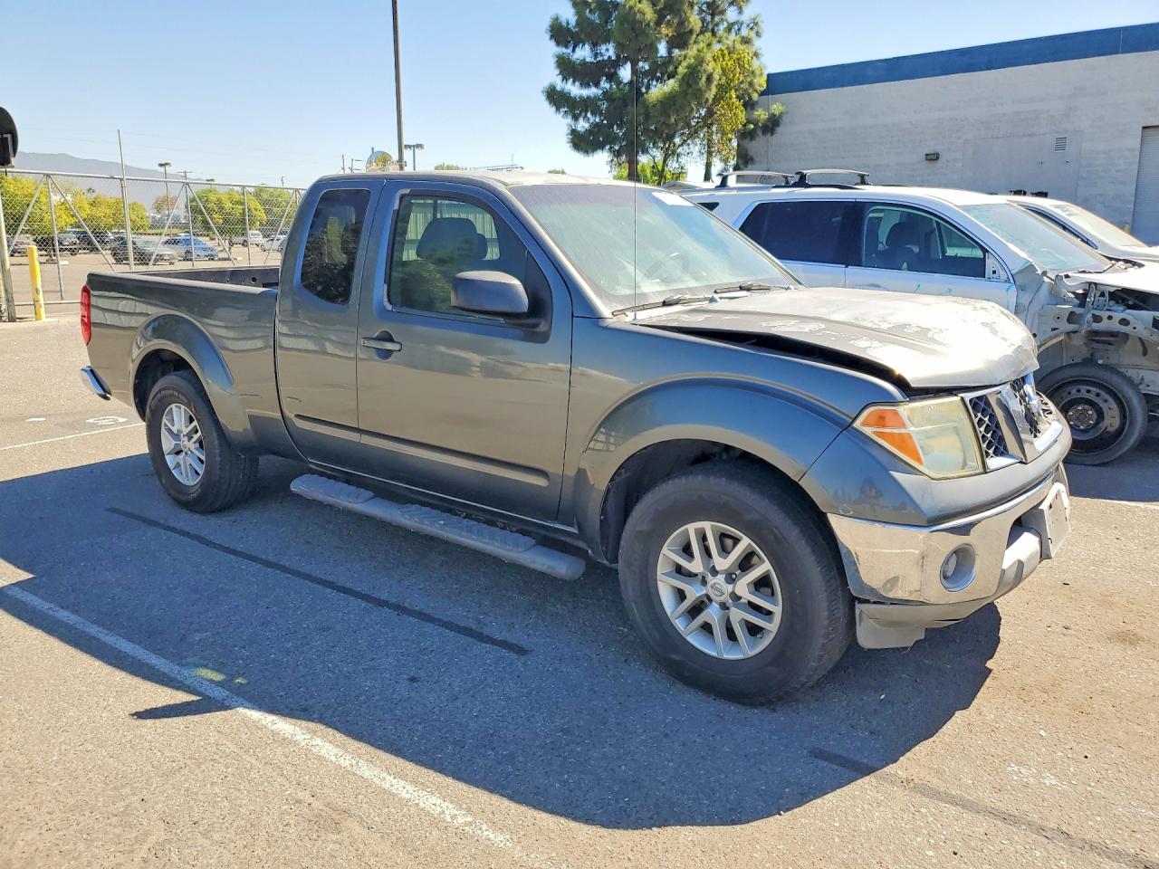 2006 Nissan Frontier Se Gray vin: 1N6AD06U26C404392