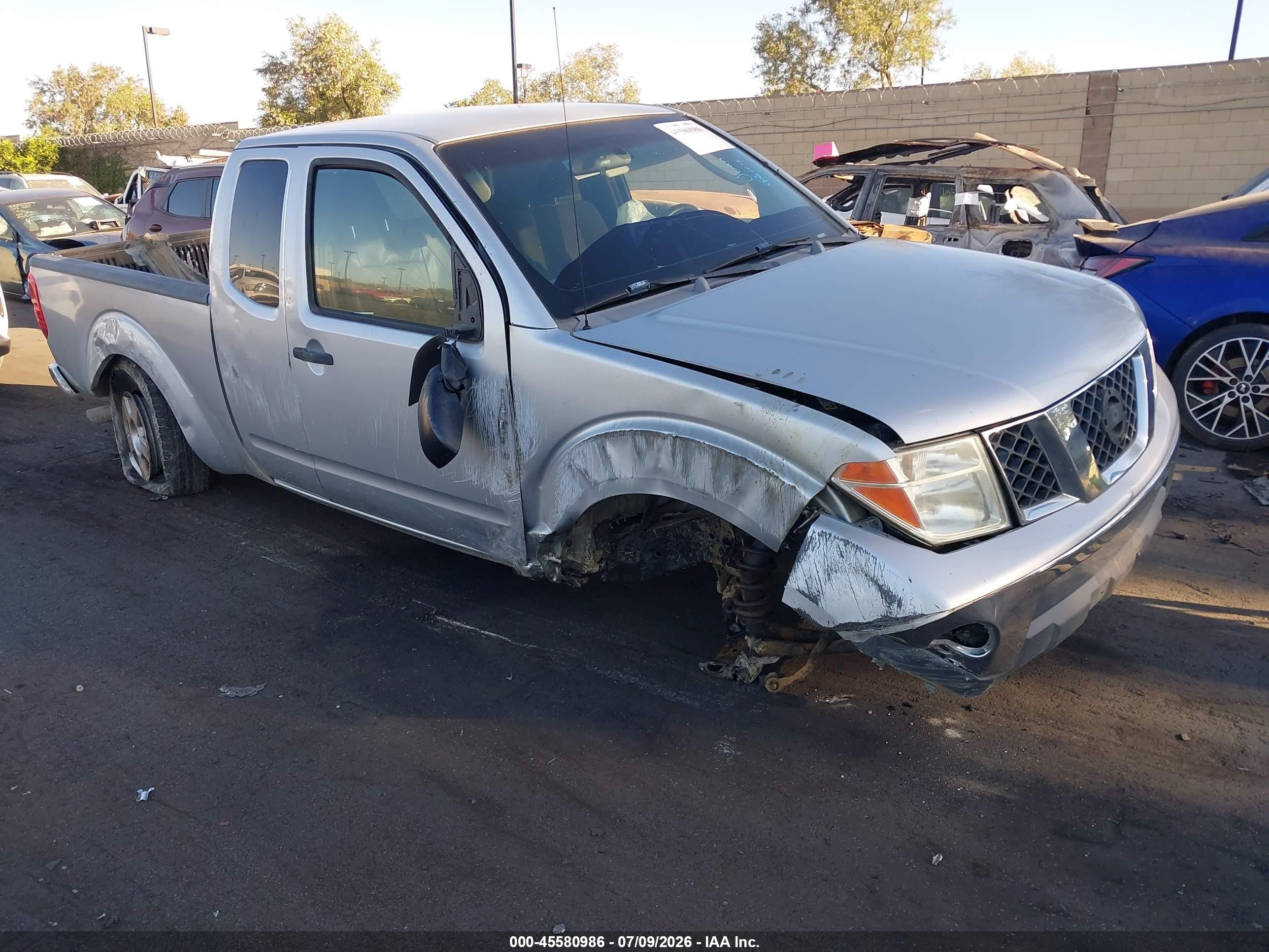 2007 Nissan Frontier Se Серебряный vin: 1N6AD06U27C418309