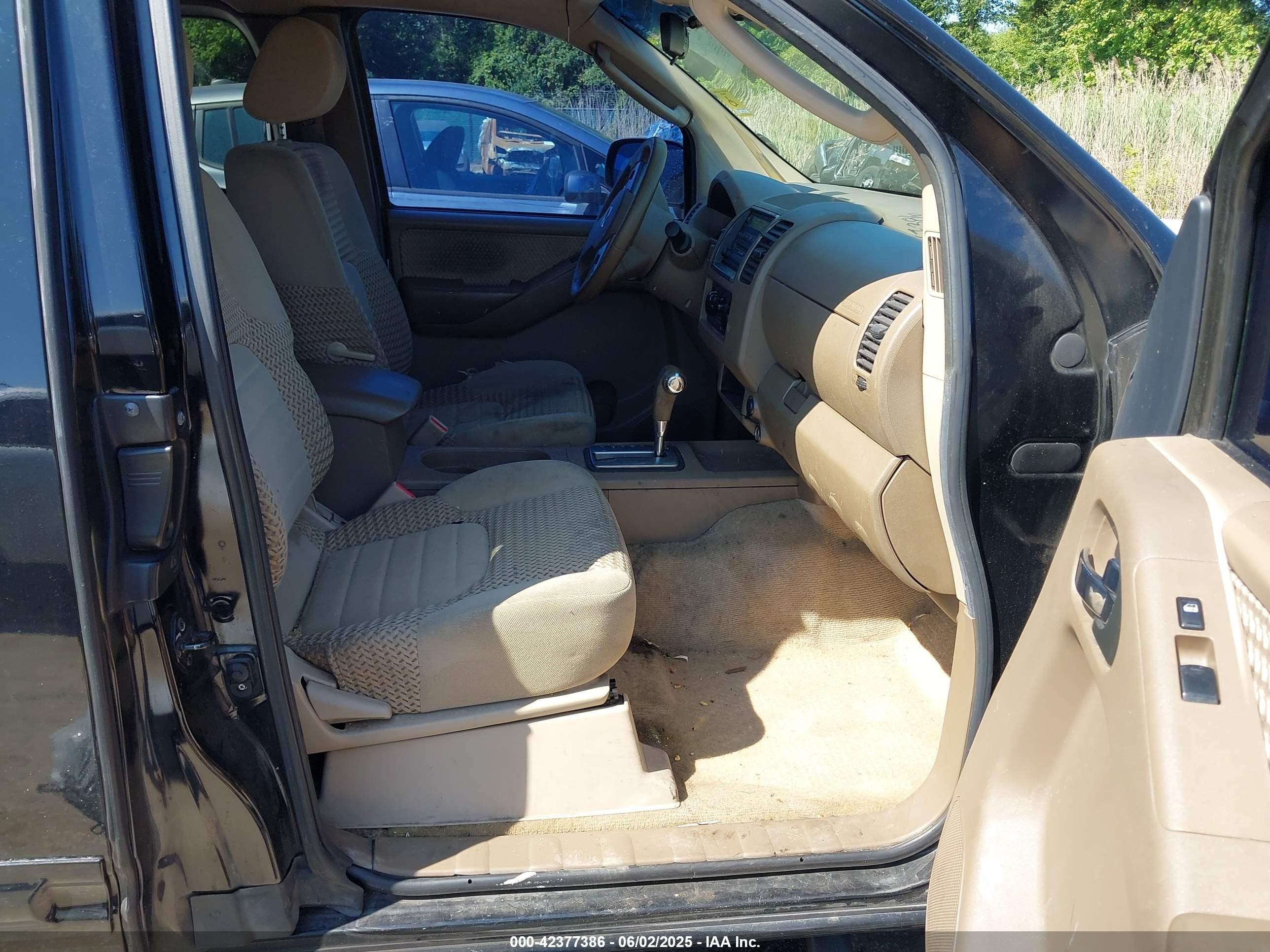 2005 Nissan Frontier Le Black vin: 1N6AD06U35C400723