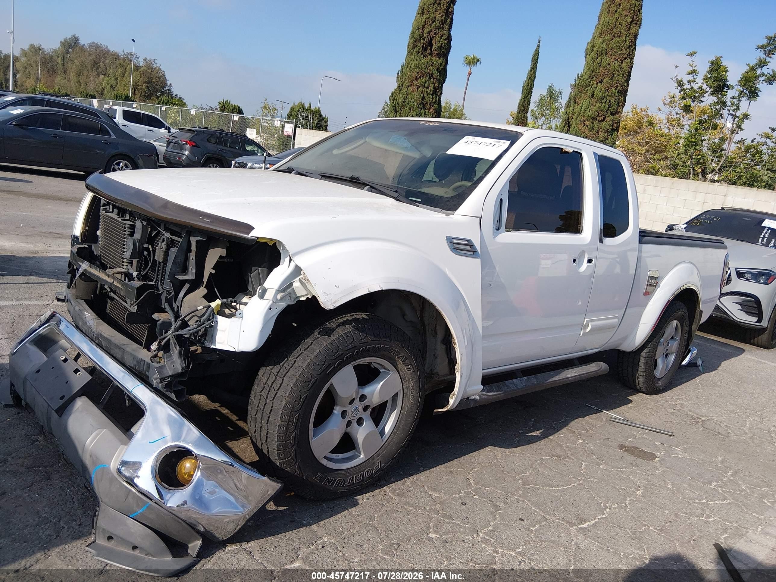 2005 Nissan Frontier 2wd Le White vin: 1N6AD06U35C405159
