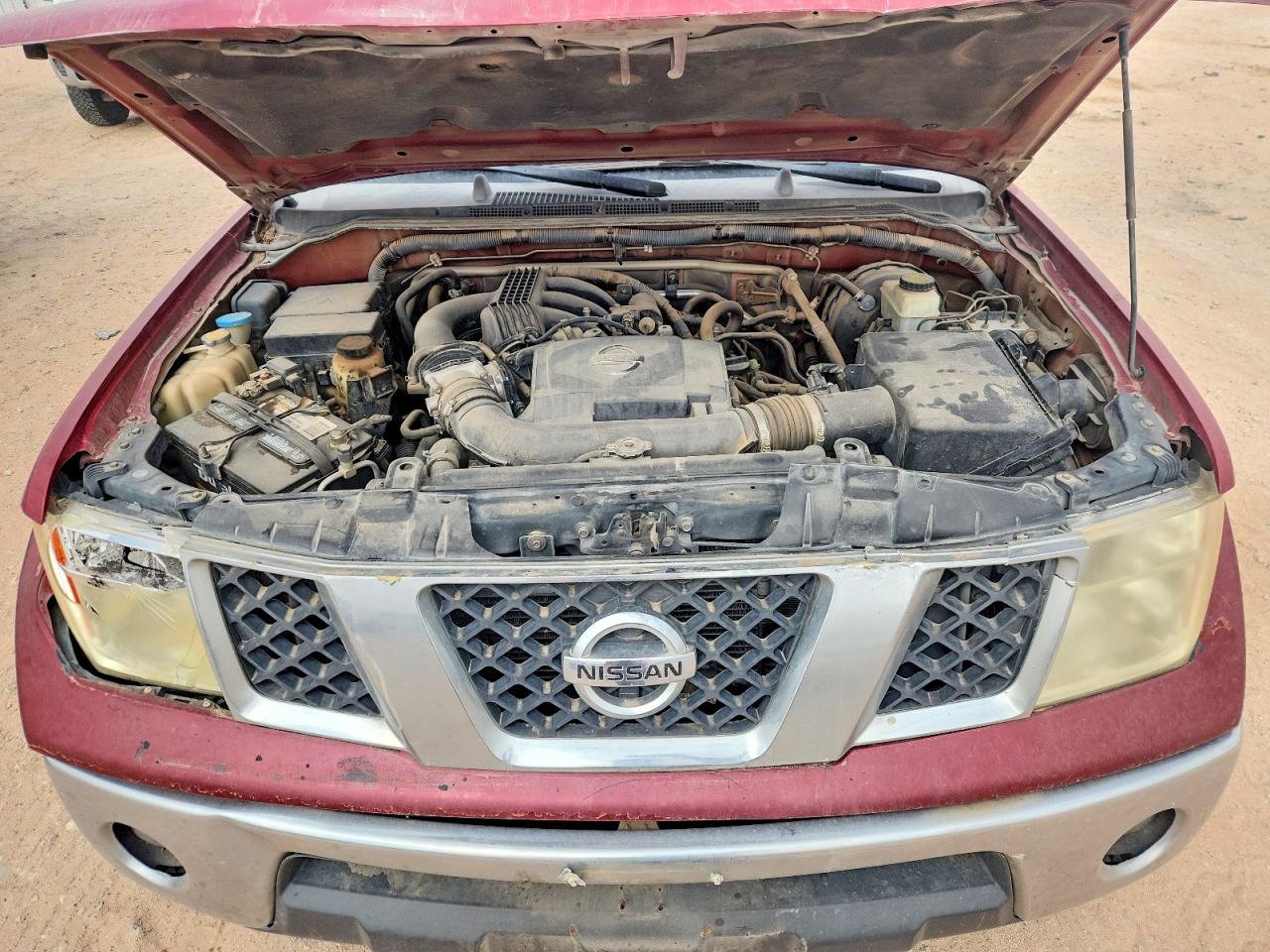 2007 Nissan Frontier King Cab Le Maroon vin: 1N6AD06U37C448743