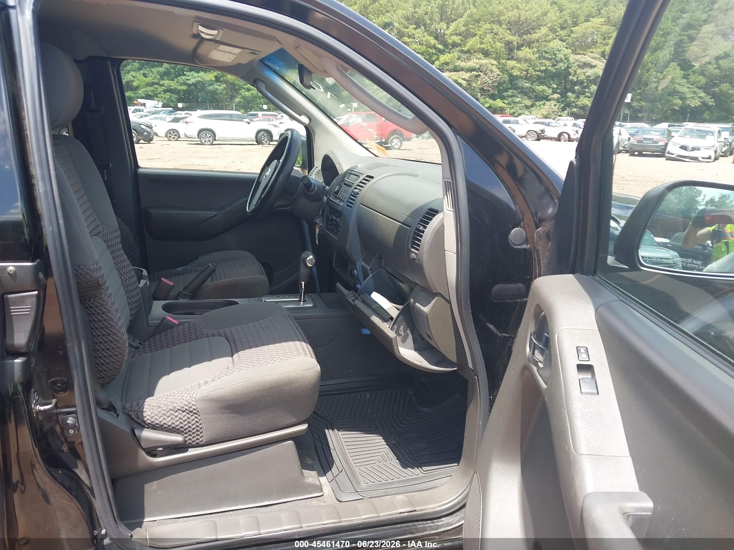 2007 Nissan Frontier Se Черный vin: 1N6AD06U37C466739