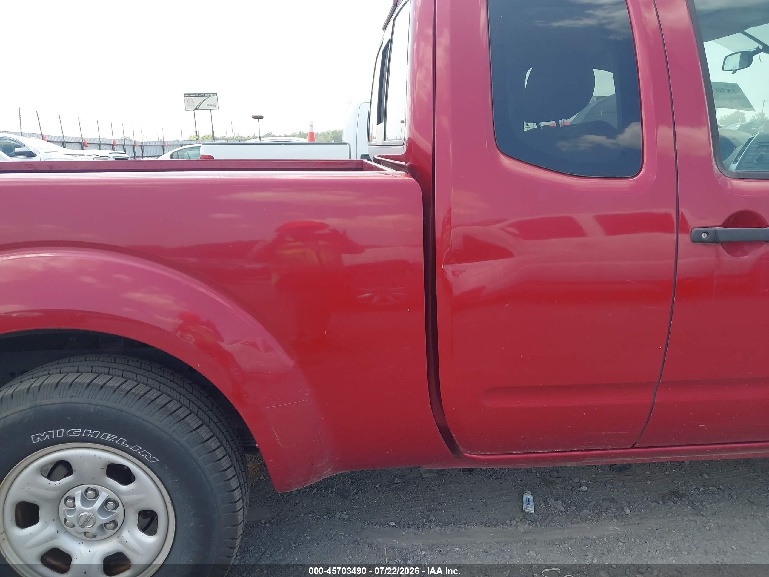 2009 Nissan Frontier Se Красный vin: 1N6AD06U39C418399