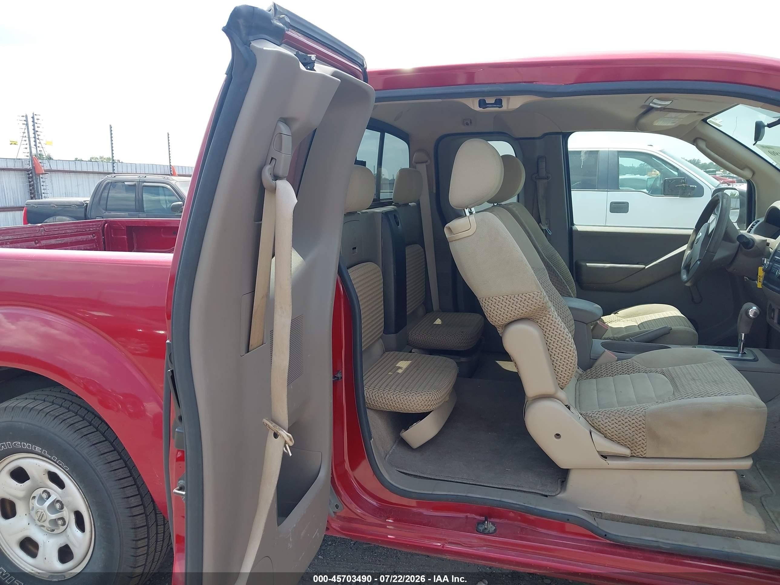 2009 Nissan Frontier Se Красный vin: 1N6AD06U39C418399