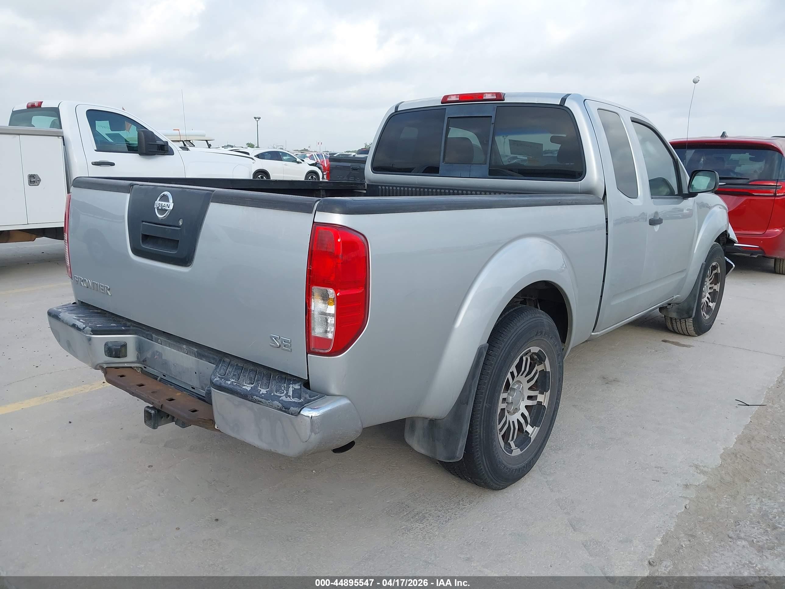 2005 Nissan Frontier Se Silver vin: 1N6AD06U65C466019