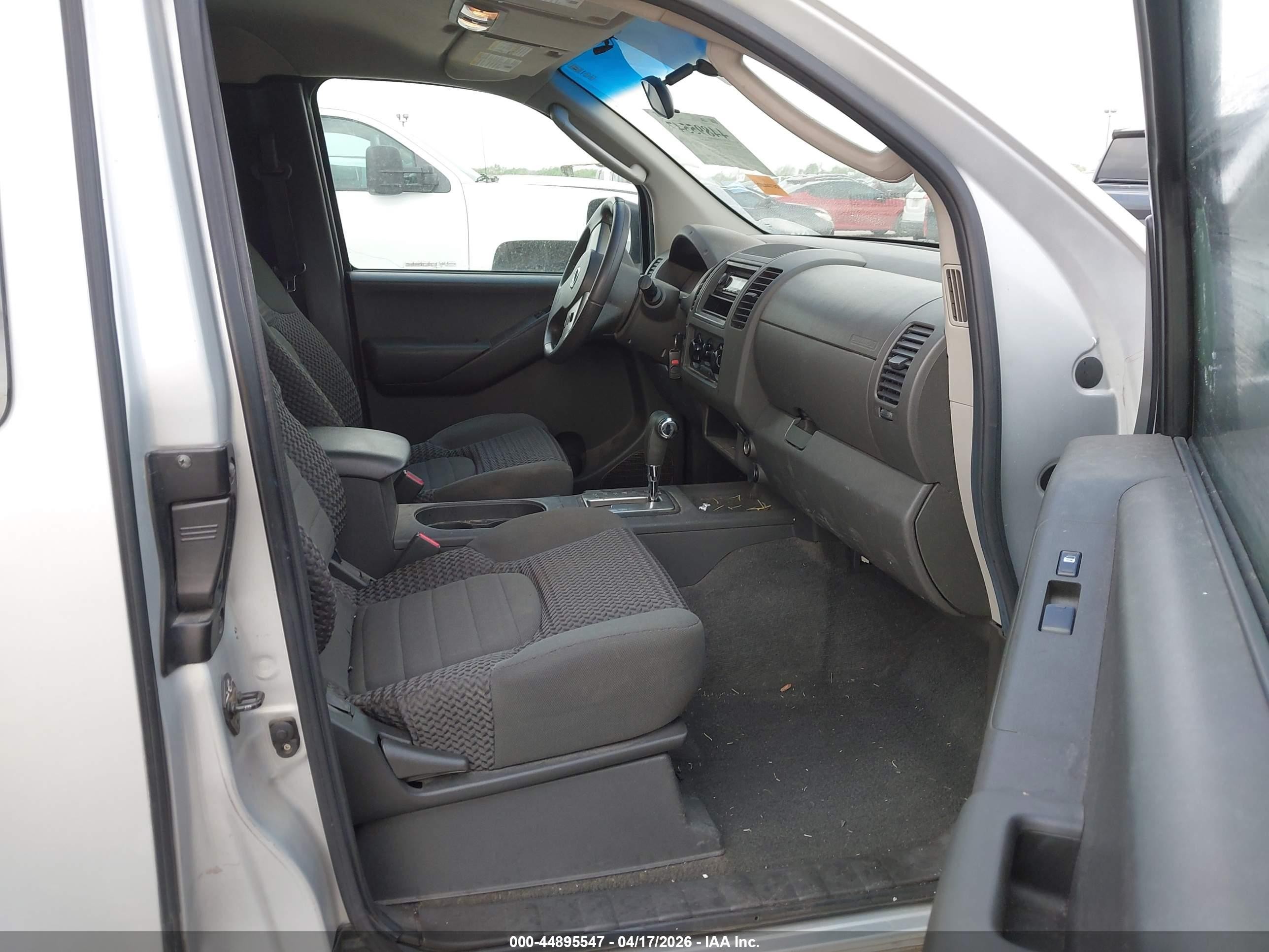 2005 Nissan Frontier Se Silver vin: 1N6AD06U65C466019