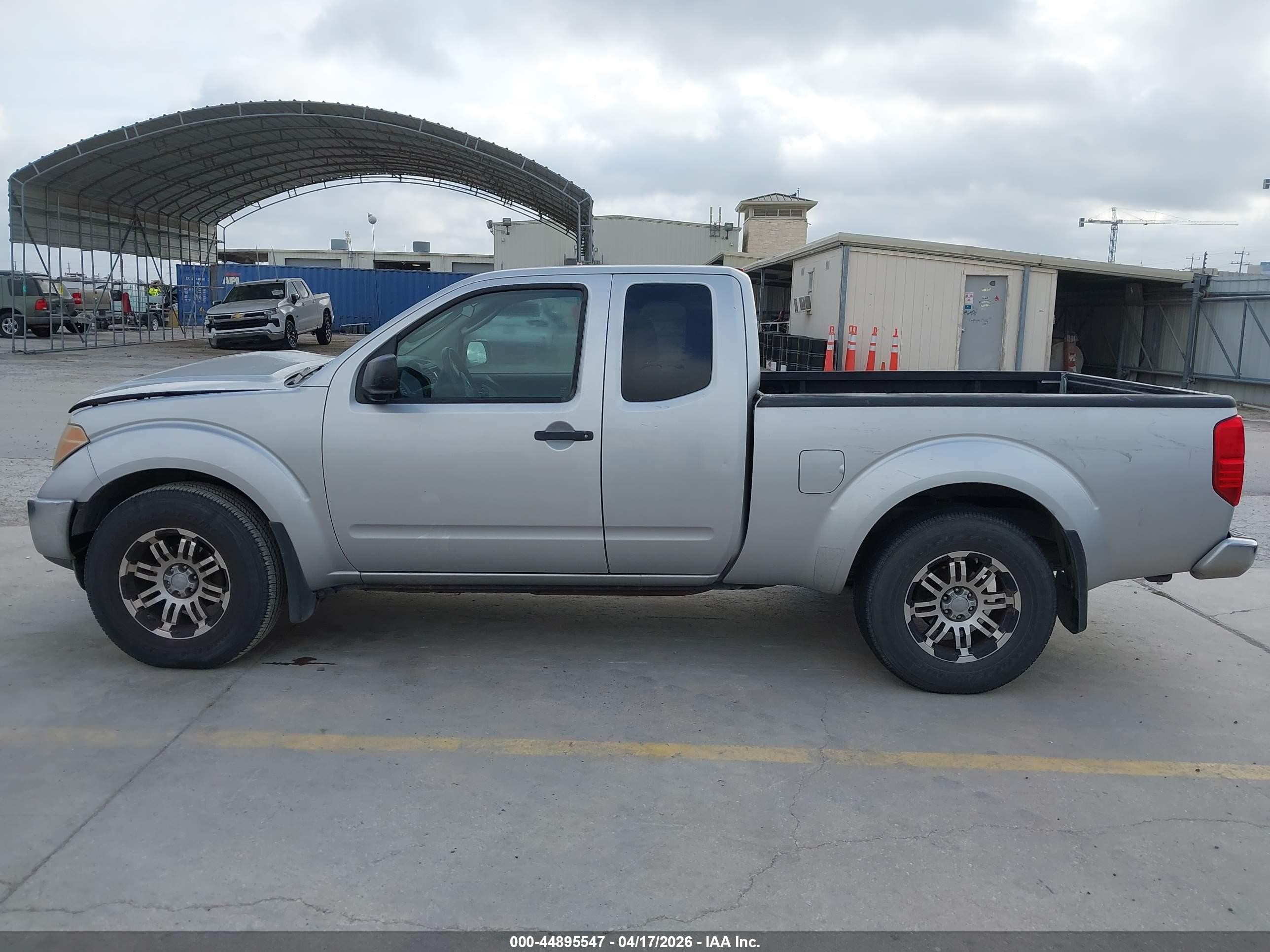 2005 Nissan Frontier Se Silver vin: 1N6AD06U65C466019