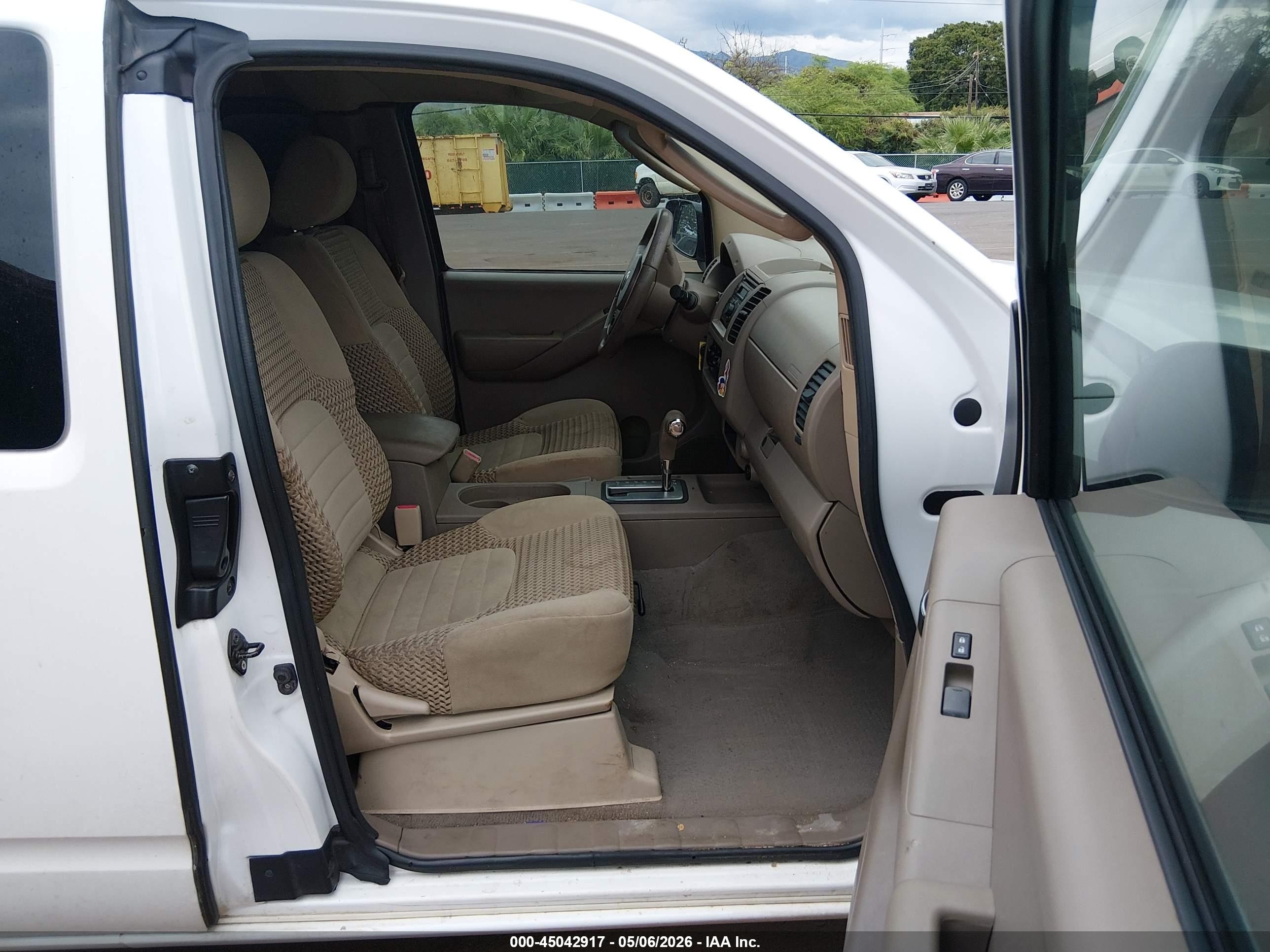 2008 Nissan Frontier Se White vin: 1N6AD06U68C403863