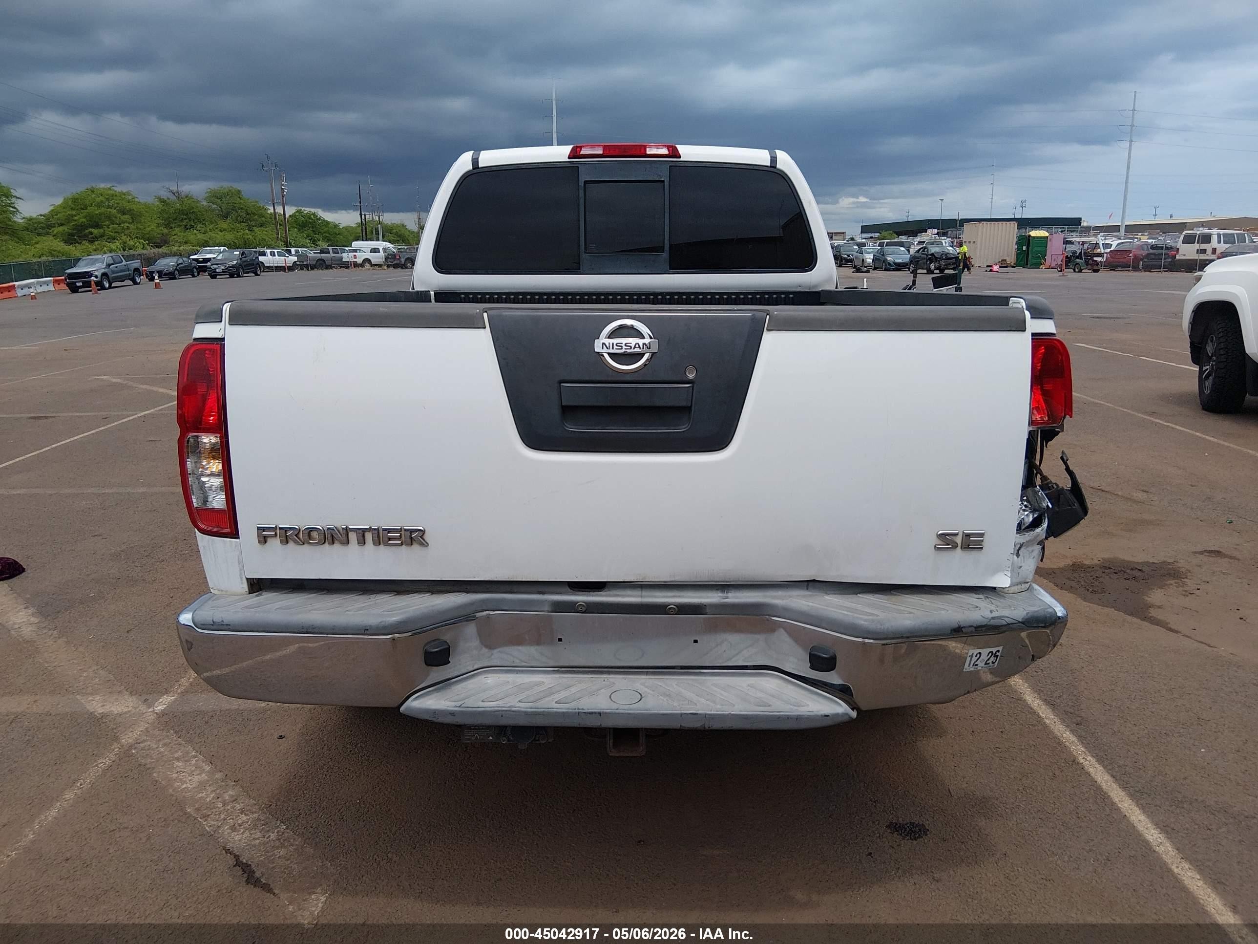 2008 Nissan Frontier Se White vin: 1N6AD06U68C403863