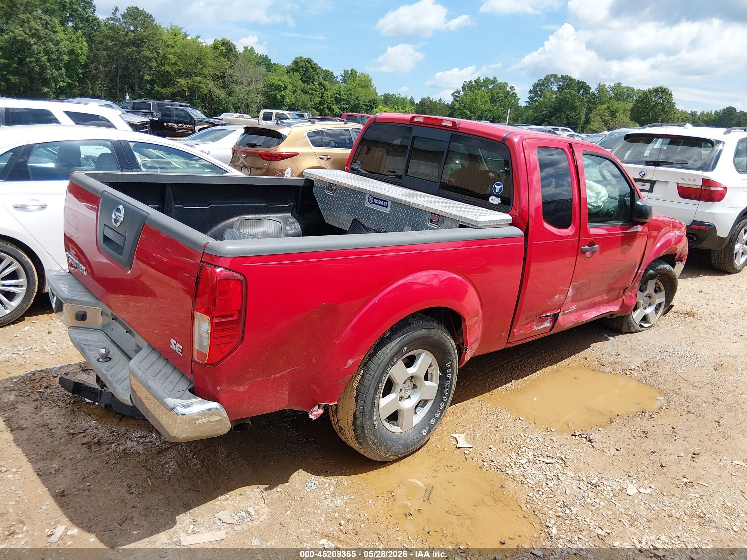 2008 Nissan Frontier Se Red vin: 1N6AD06U78C401832