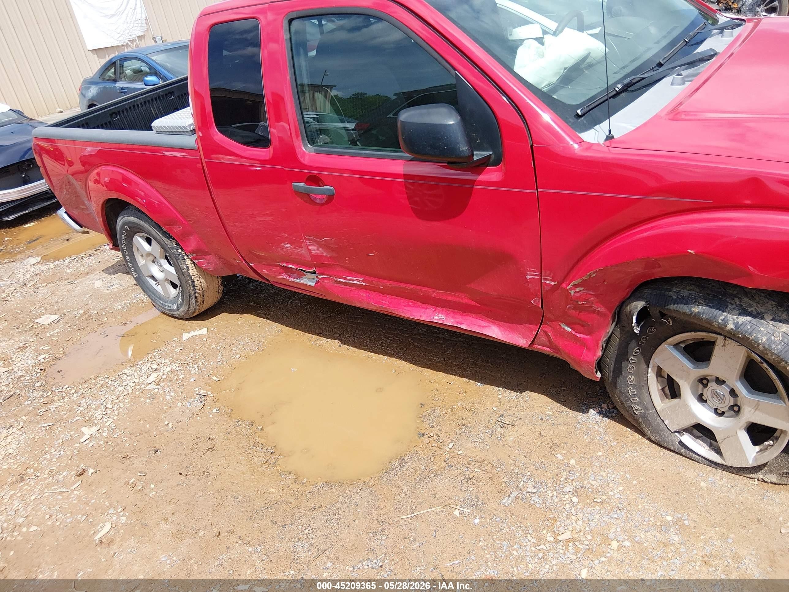 2008 Nissan Frontier Se Red vin: 1N6AD06U78C401832