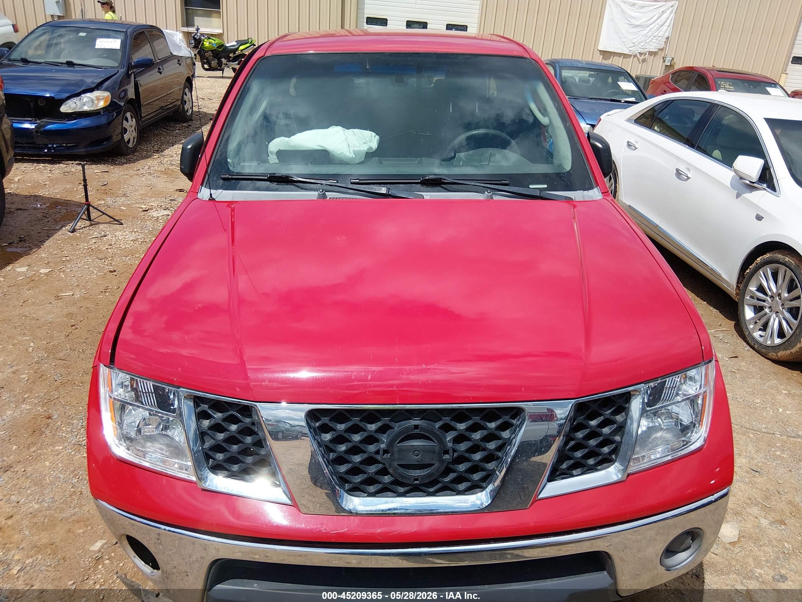 2008 Nissan Frontier Se Red vin: 1N6AD06U78C401832