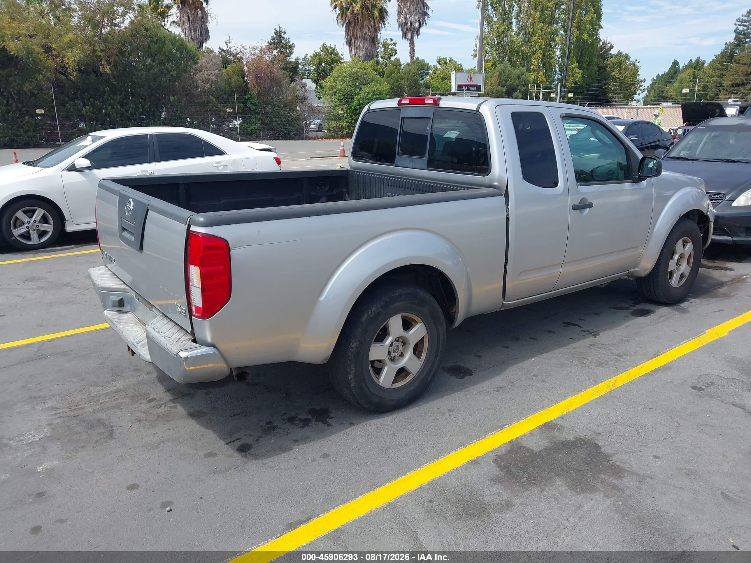 2005 Nissan Frontier Se Silver vin: 1N6AD06U85C451375