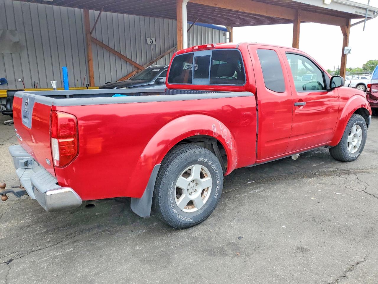 2006 Nissan Frontier Red vin: 1N6AD06U86C400122