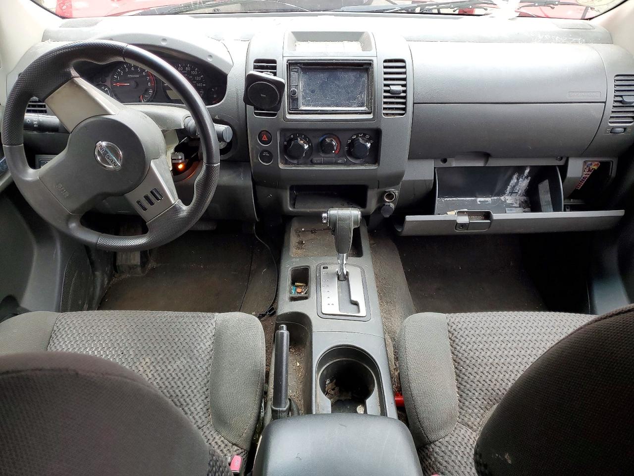 2006 Nissan Frontier Red vin: 1N6AD06U86C400122