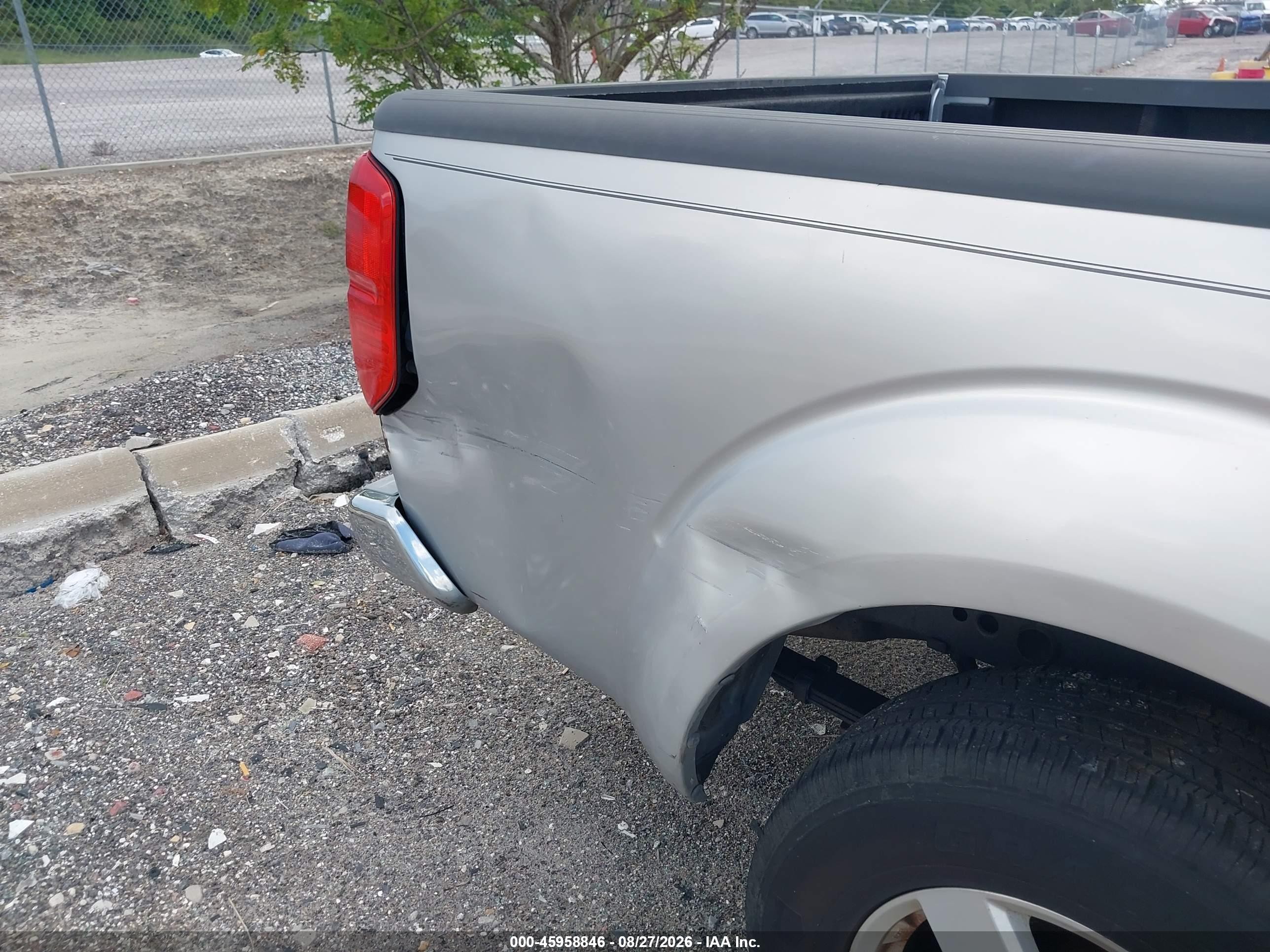 2006 Nissan Frontier Se Silver vin: 1N6AD06U96C447613